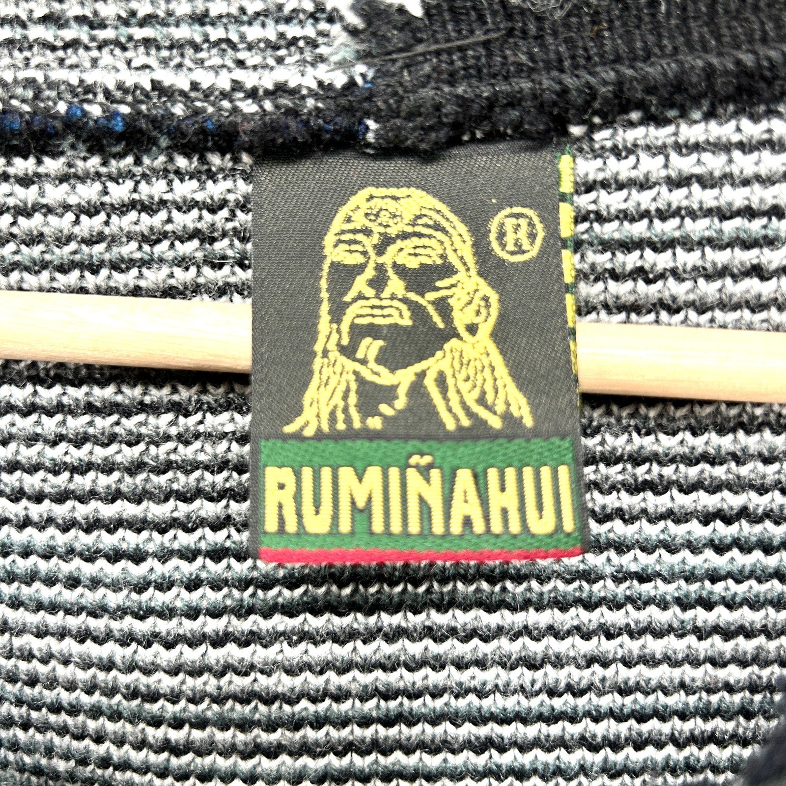 Ruminahui Black Gray 100% Wool Eagle Mountains Zip Hoodie Sweater