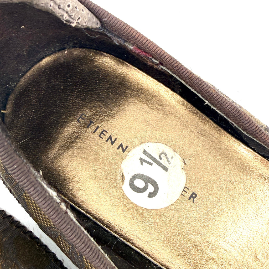 Vintage Y2K Etienne Aigner Brown Logo Pattern Patent Accent Mary Jane Flats