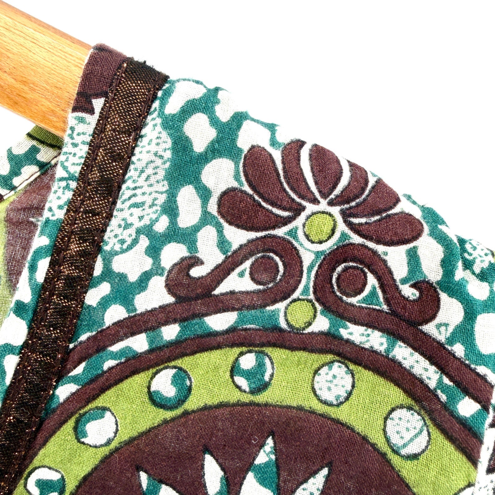 Green Maroon 100% Cotton Floral Embroidered Kurta Tunic