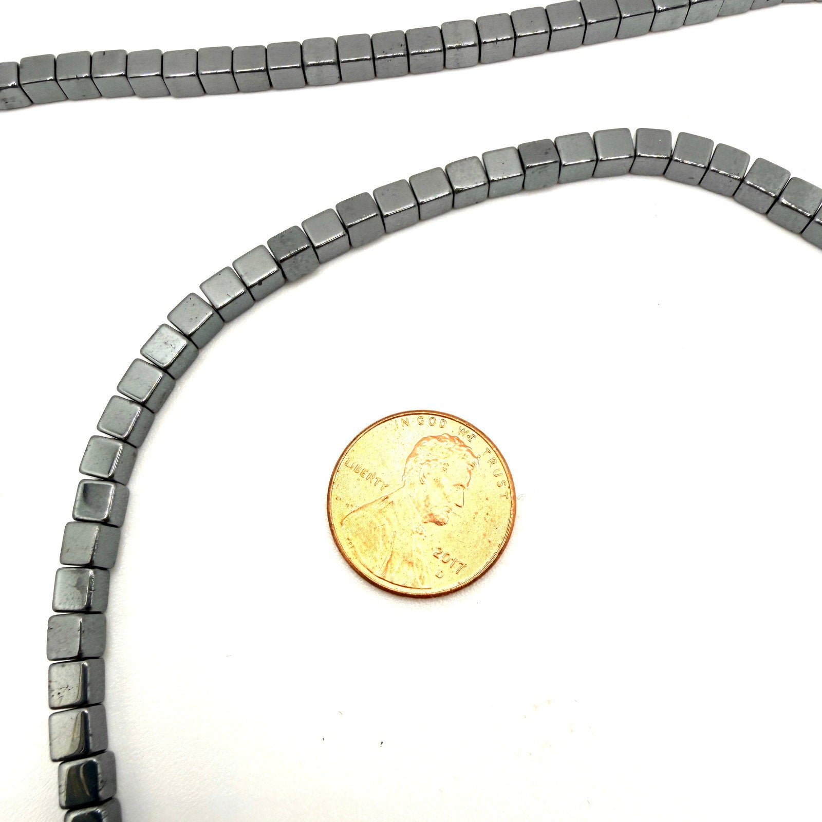 Vintage 90s Silver Grey Hematite Cube Geometric Loose Bead Strand