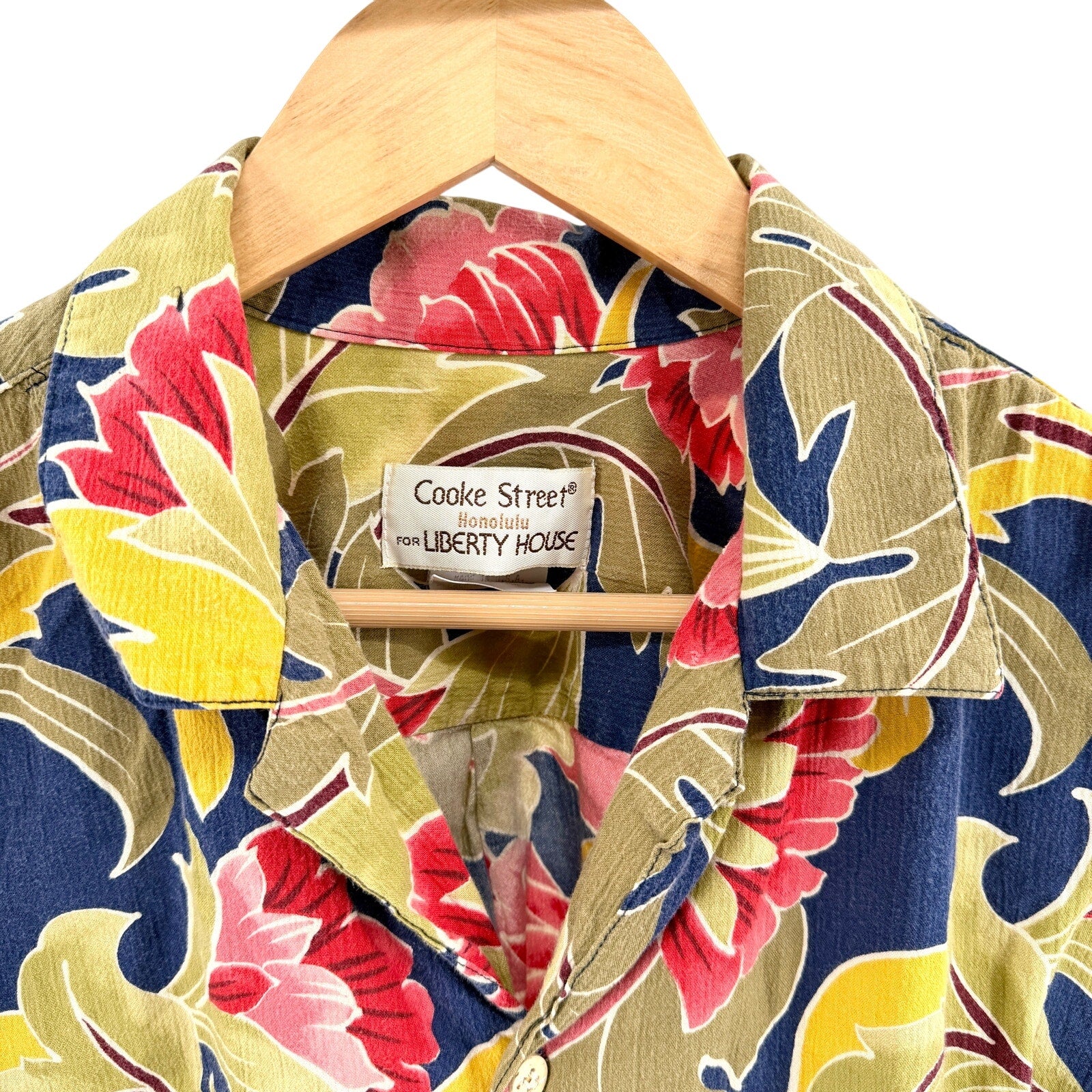 Vintage 90s Cooke Street Liberty House Hawaiian Aloha Tropical Floral Shirt