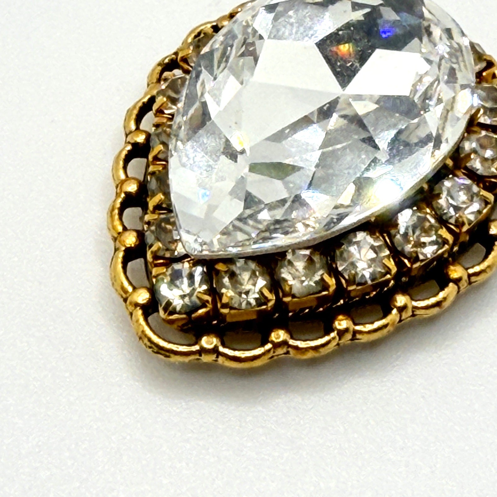 Vintage 80s Large Clear Crystal Rhinestone Magnetic Glamour Brooch