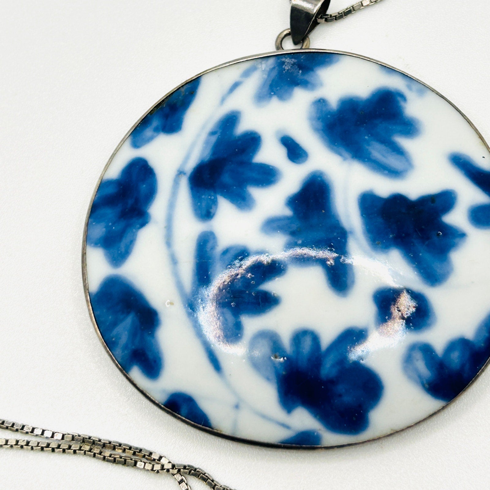 Chinese Porcelain Blue White Floral Sterling Silver Pendant Necklace