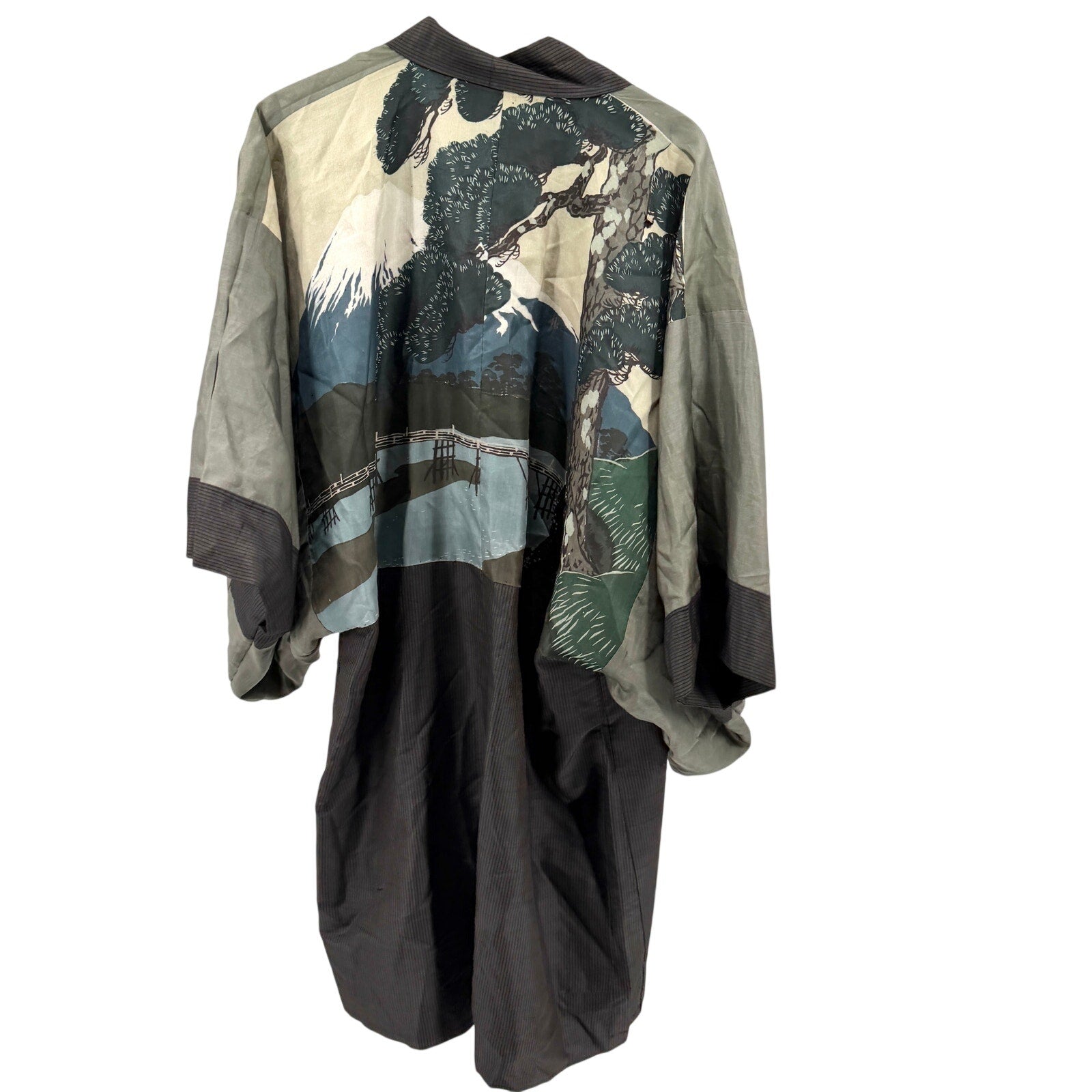 Vintage 50s Gray 100% Silk Mt Fuji Mens Haori Kimono Jacket