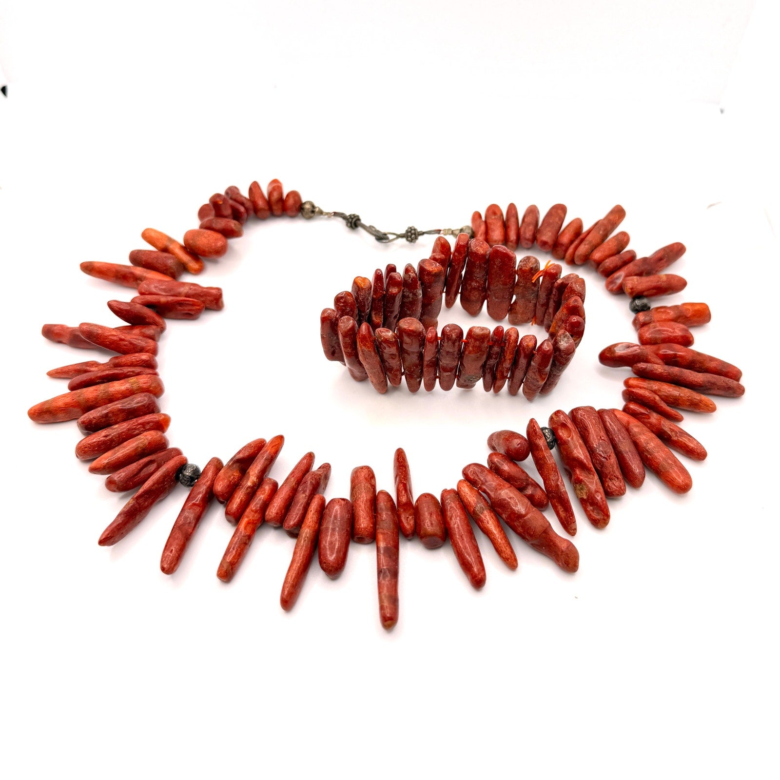 Vintage 90s Red Apple Coral Branch Fringe Necklace Stretch Bracelet Set