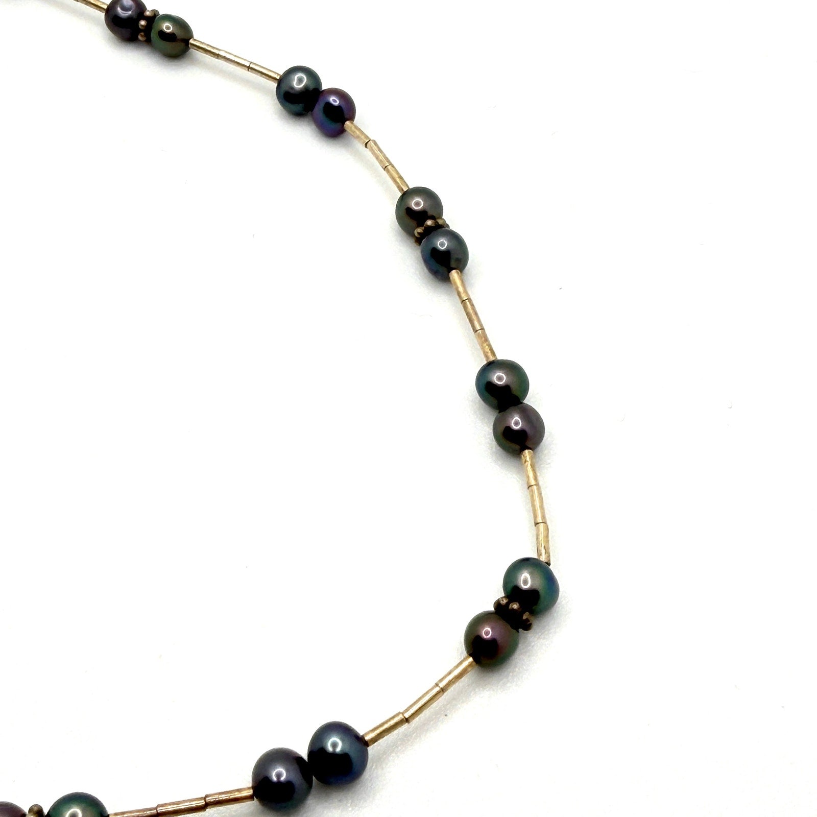 Vintage 90s Silver Peacock Freshwater Pearl Liquid Silver Necklace