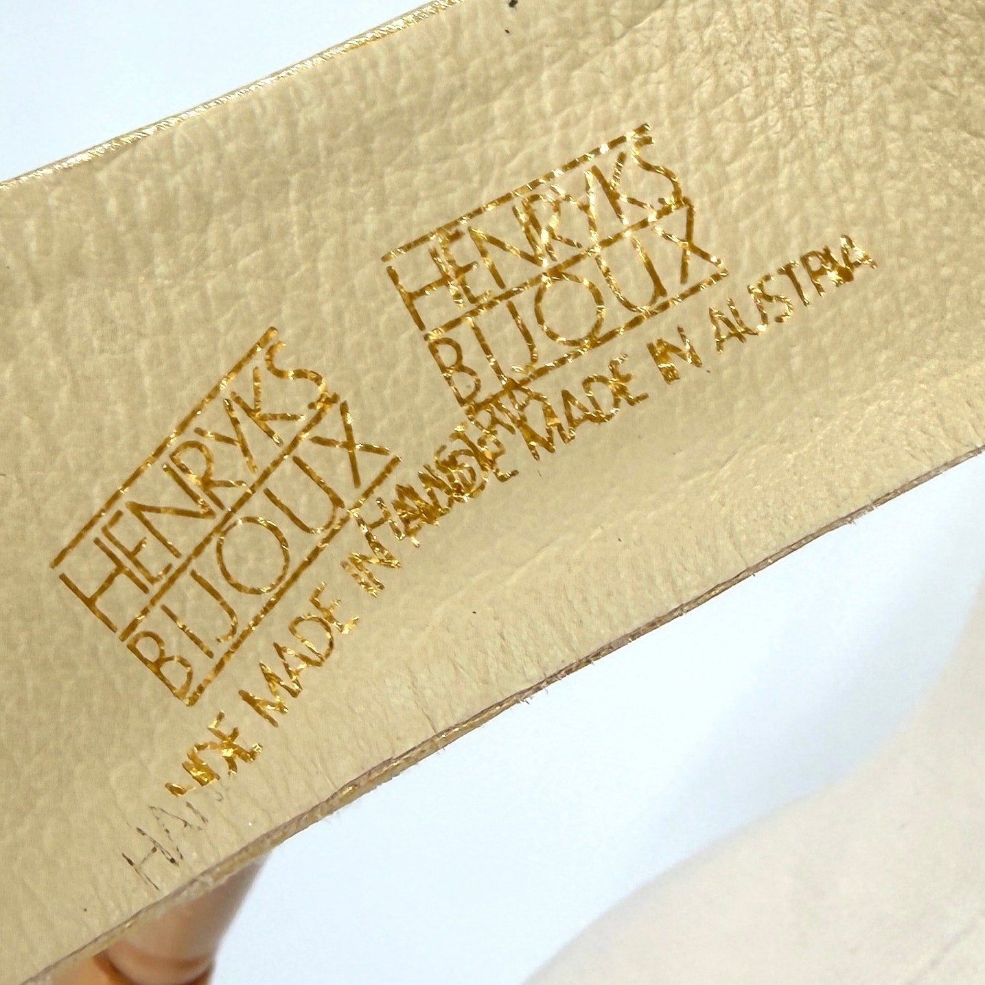 Vintage 80s Henryks Bijoux Gold Genuine Leather Austrian Crystal Belt