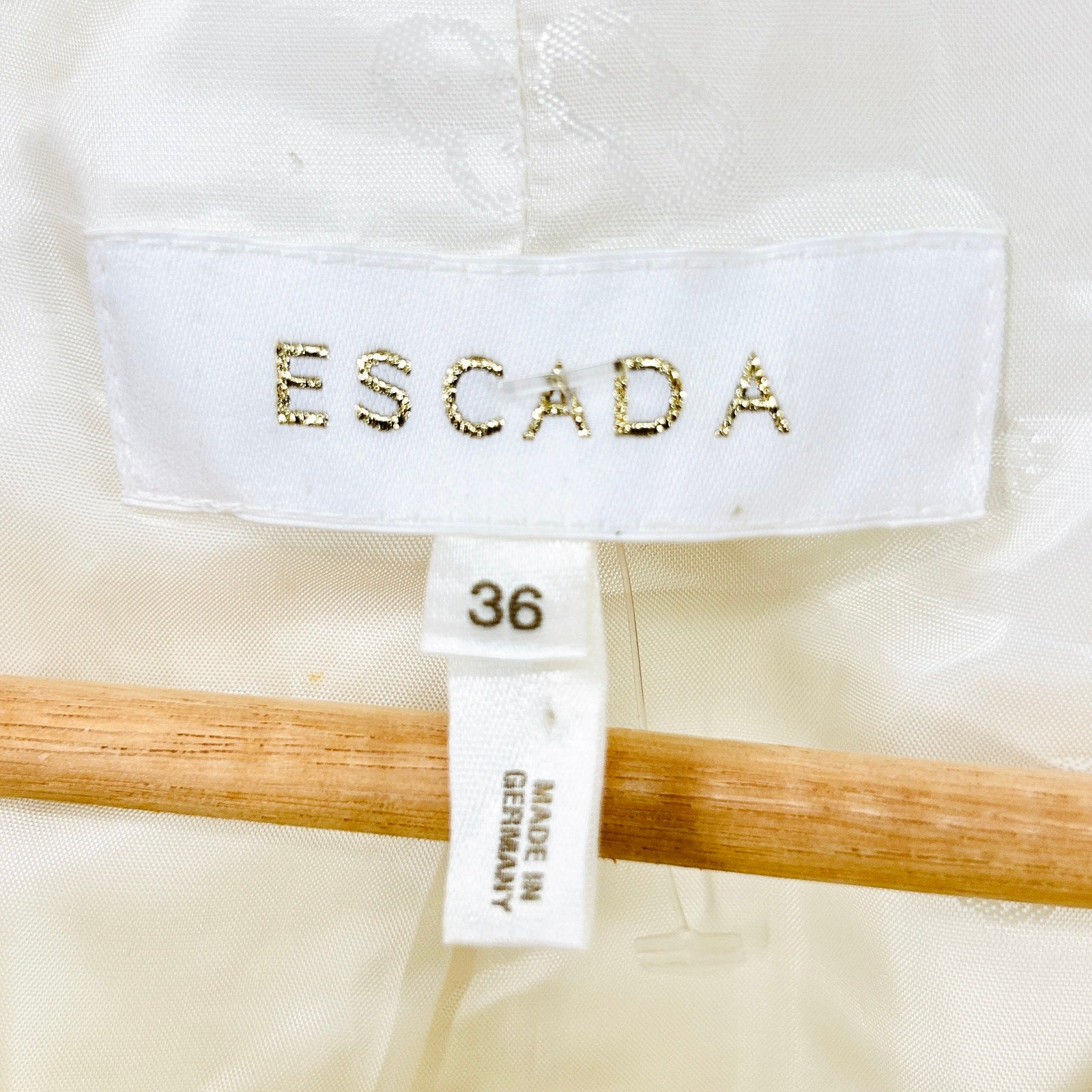 Vintage 90s Escada Ivory Cream Beaded Embroidered Linen Cotton Skirt Suit
