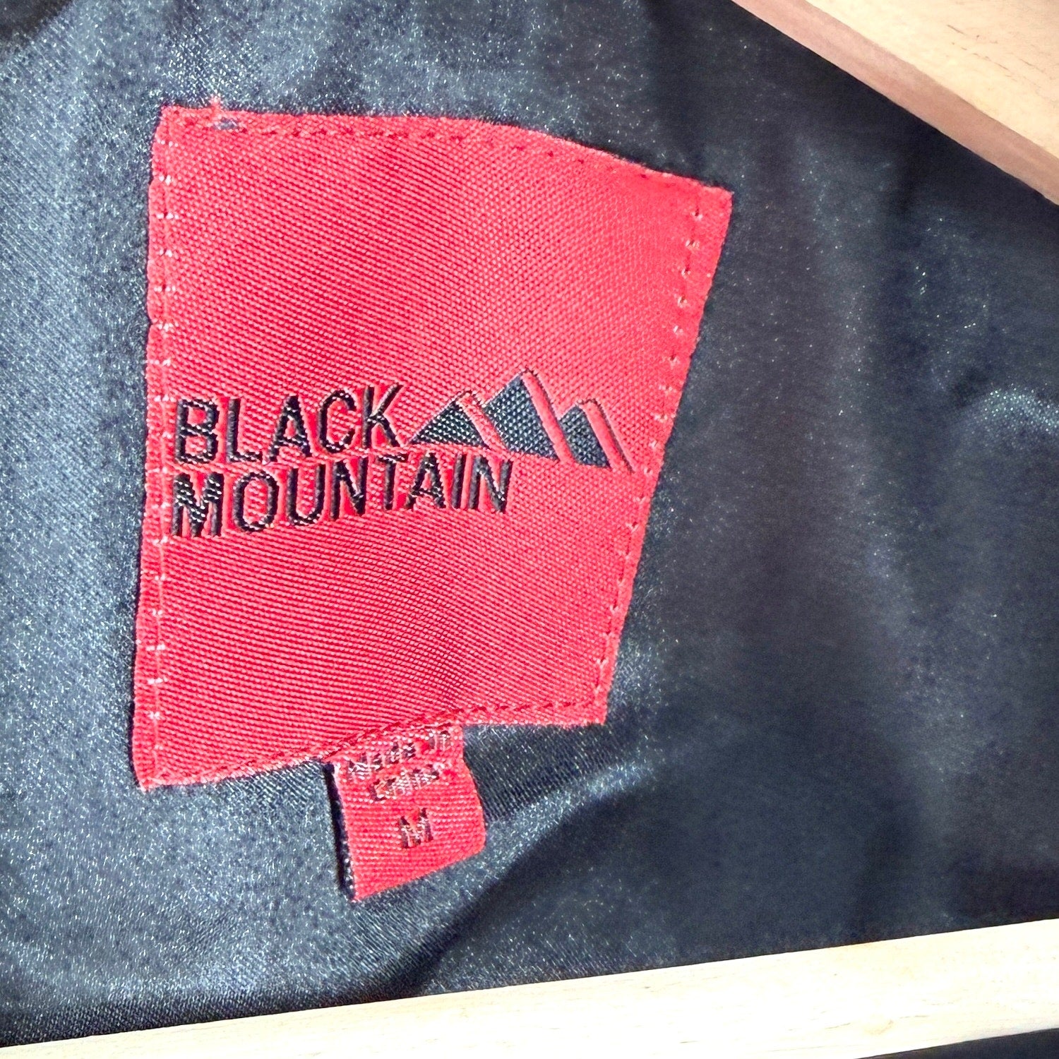 Vintage Y2K Black Mountain Black Faux Fur Southwest Wildlife Vest