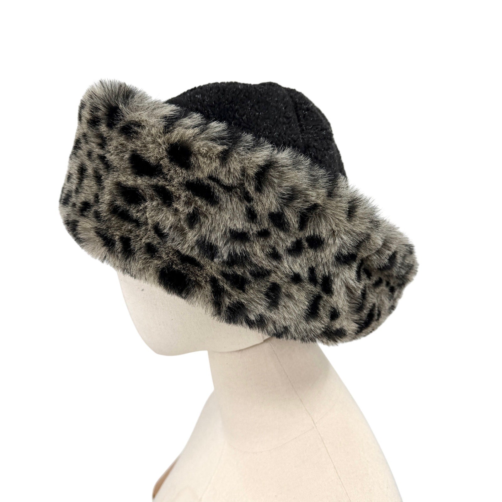 Vintage 90s Tasha Polizzi Gray Black Leopard Cozy Fleece Faux Fur Cossack Hat