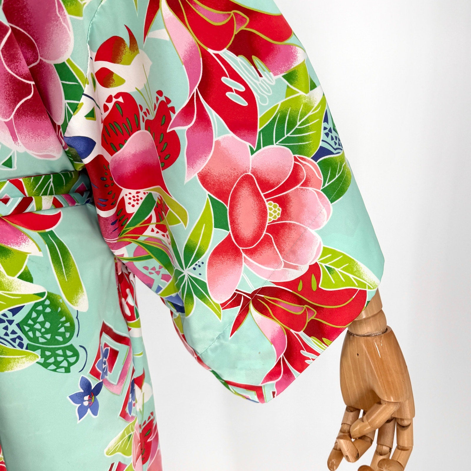 Natori Teal Asian Floral Cherry Blossom Print Pocket Robe Kimono