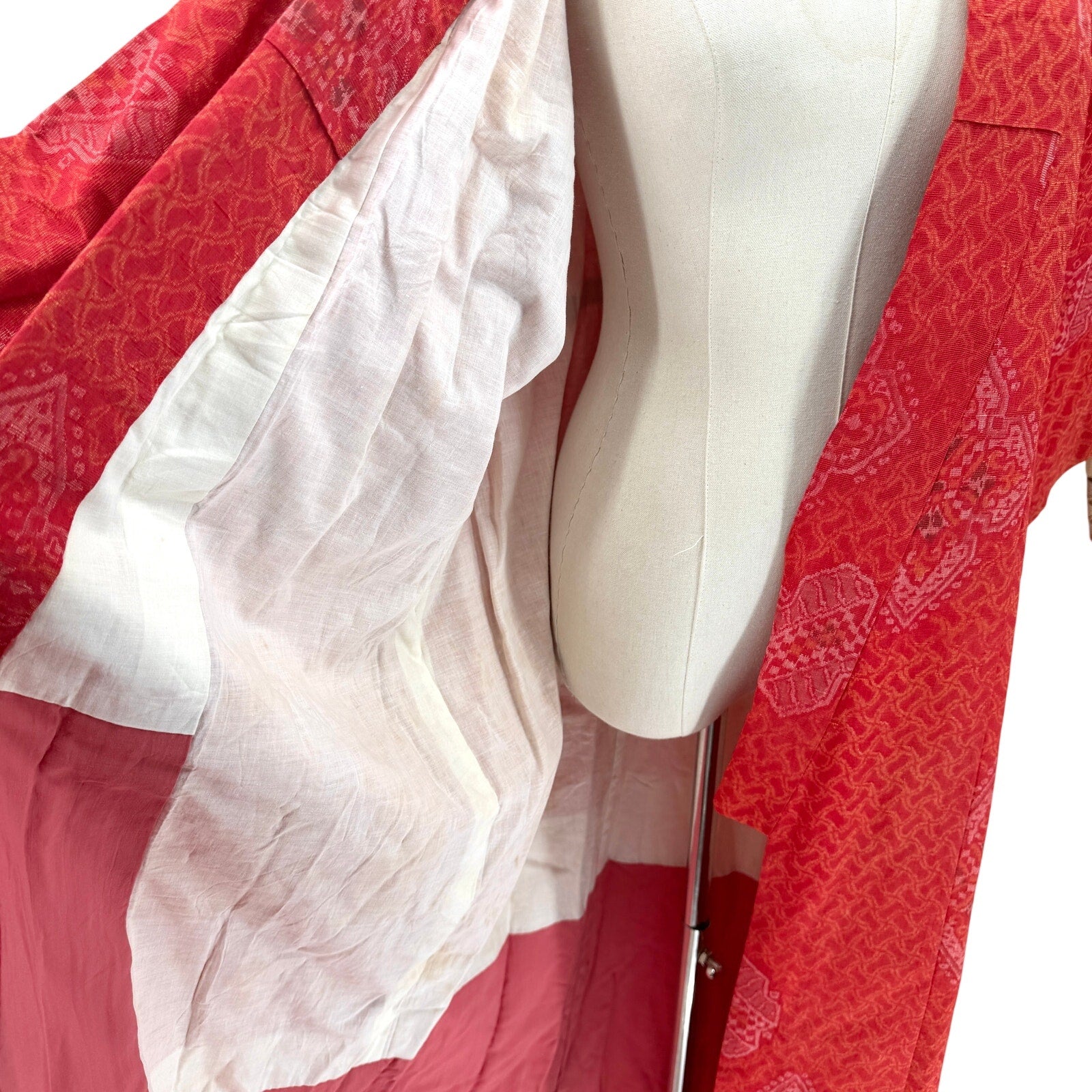Vintage 50s Showa Era Red Orange 100% Woven Tsumugi Silk Kasuri Ikat Kimono Robe