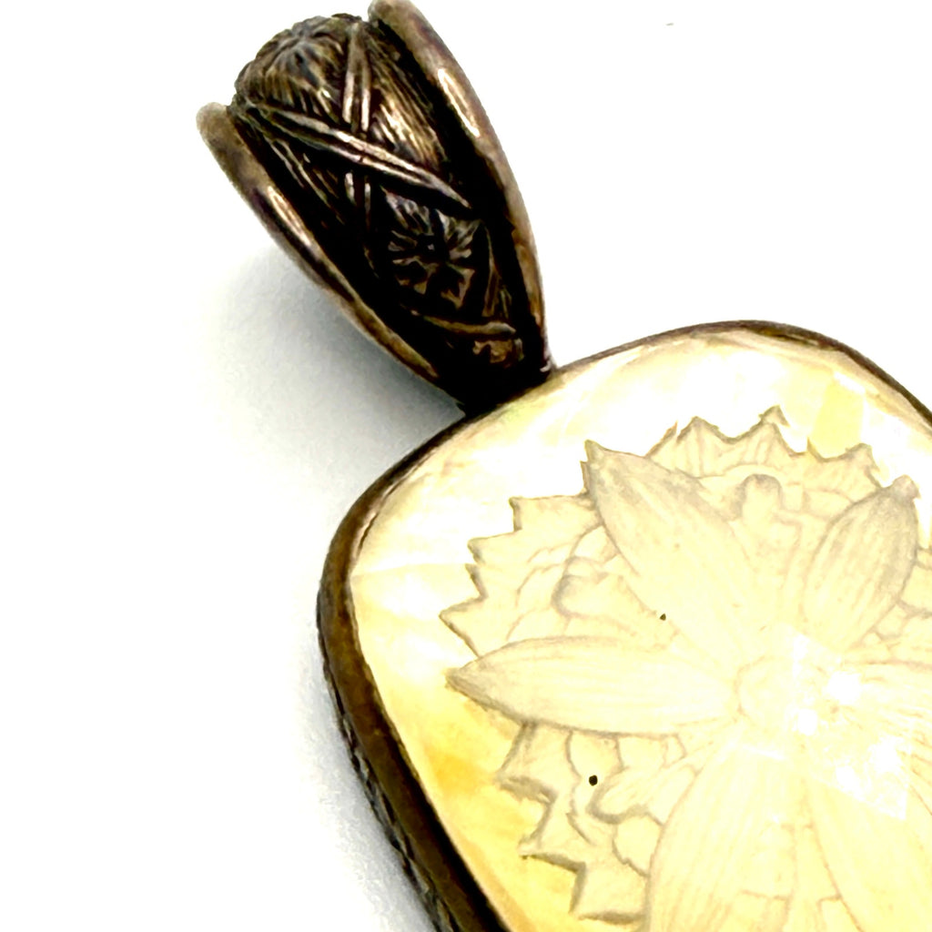 Vintage 90s Stephen Dweck Yellow Cut Glass Intaglio Enhancer Pendant
