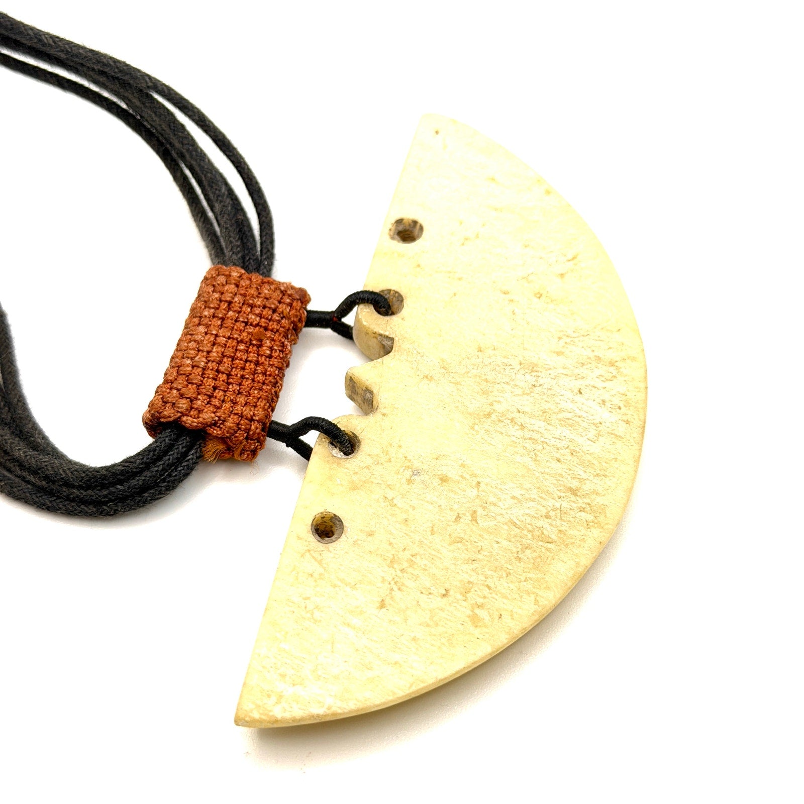 Vintage 90s Chinese Carved Stone Taotie Huang Half Moon Pendant Necklace