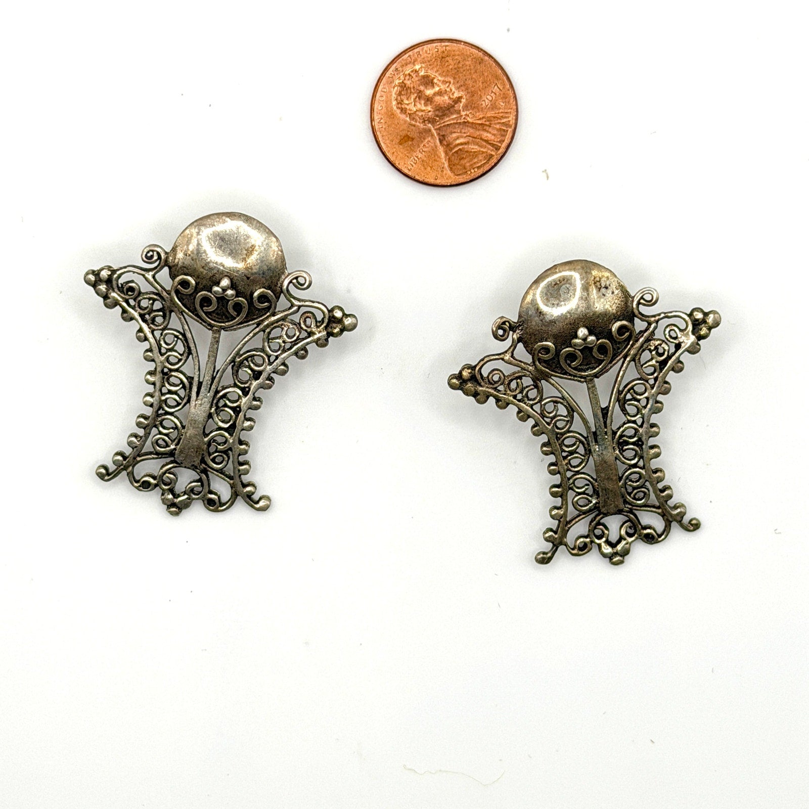 Vintage 80s Barcelona Spain Sterling Silver Stamped Filigree Post Earrings