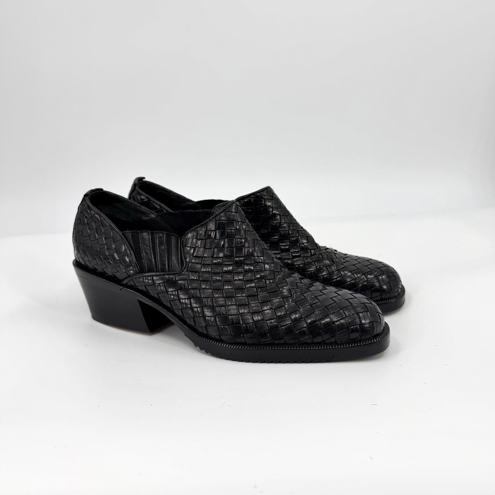 Vintage 90s Cole Haan Black Woven Genuine Leather Cuban Heel Shoes