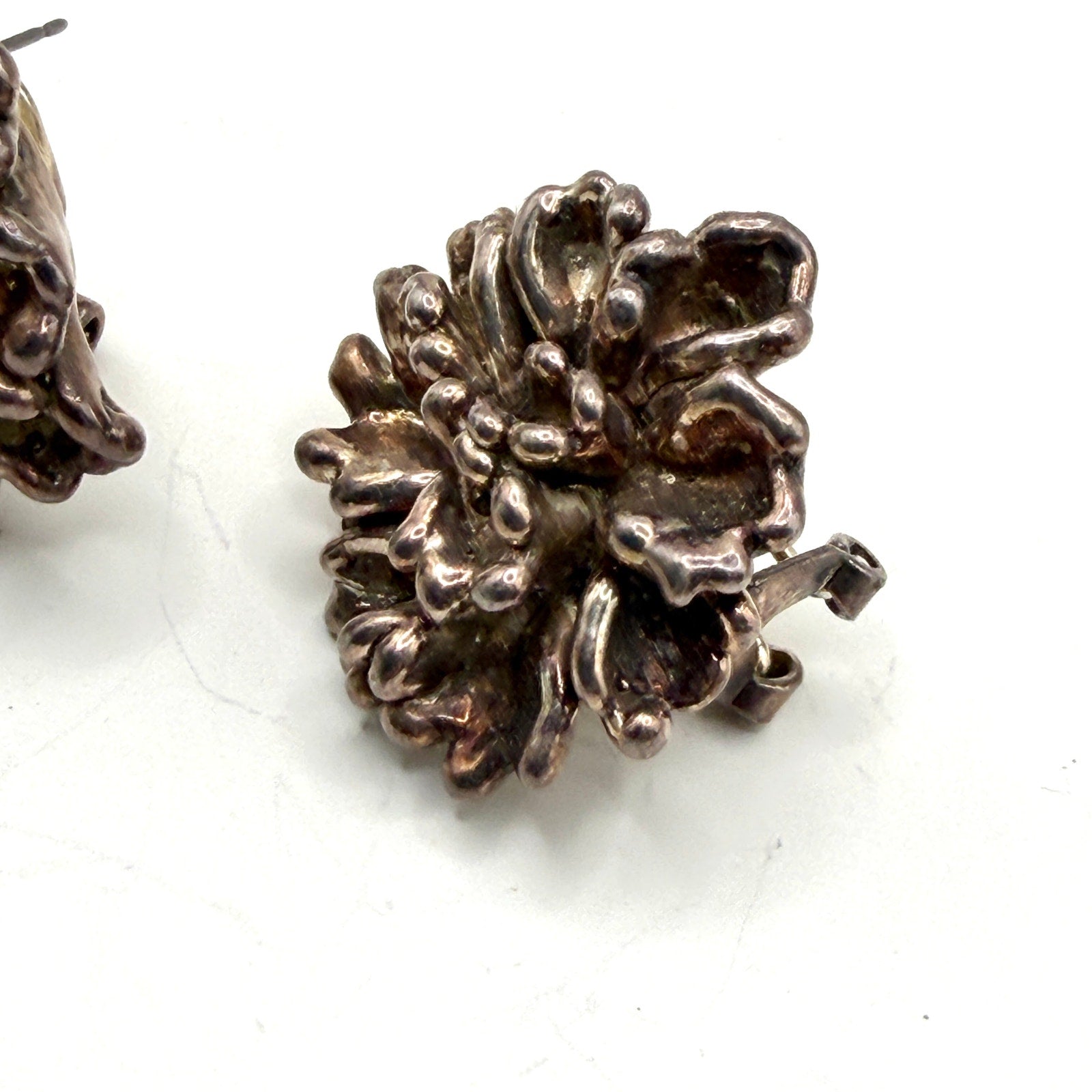 Vintage 80s Stamped Sterling Silver Israel Brutalist Flower Omega Post Earrings