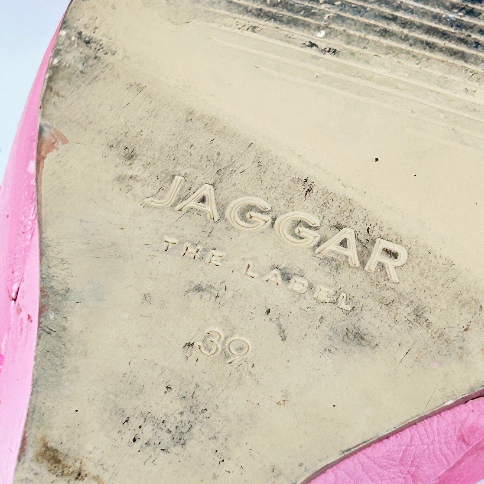 Vintage Y2K Jaggar Pink Ostrich Embossed Genuine Leather Neon Strap Wedges