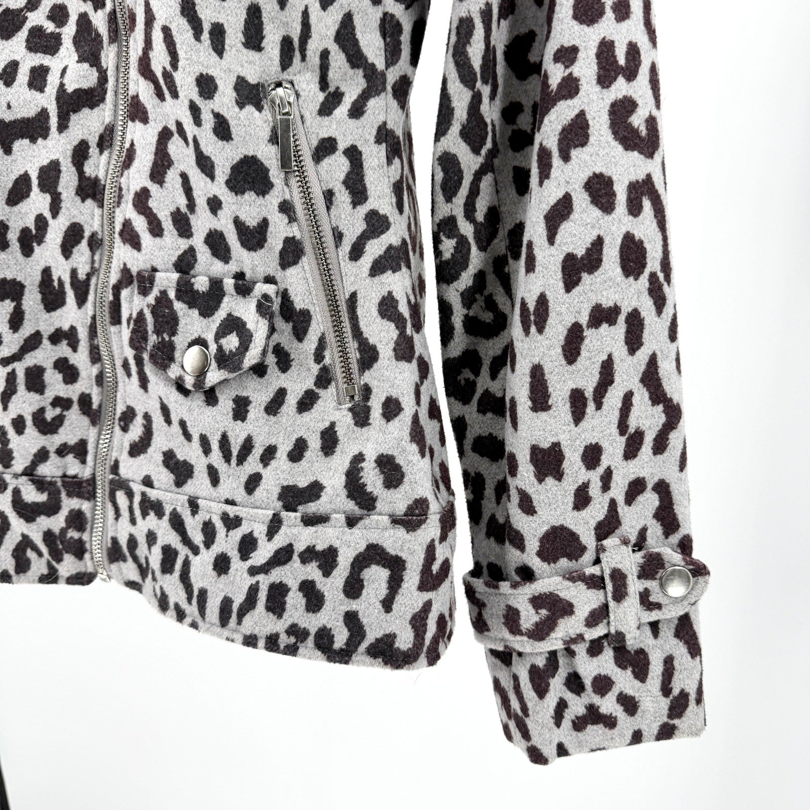 Yoki Gray Leopard Print Flannel Moto Jacket