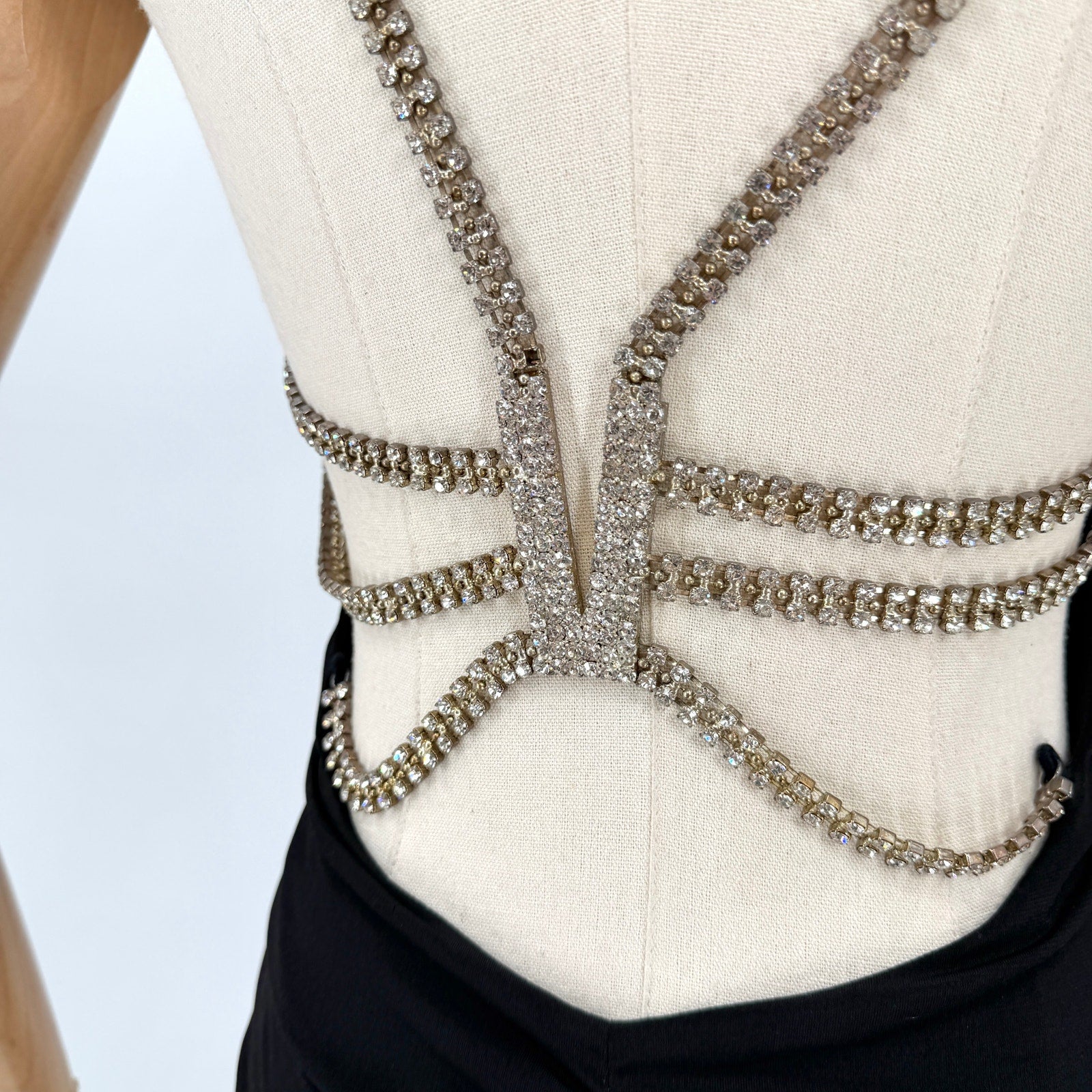 Vintage Y2K Sexy Cache Black Ruched Rhinestone Chain-Back Cocktail Dress