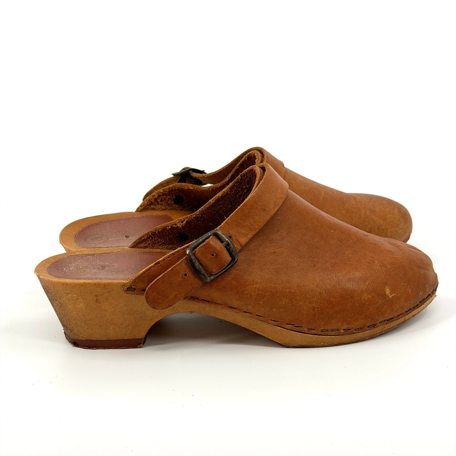 Vintage 70s Made in Italy Tan Leather Faux Wood Platform Clogs