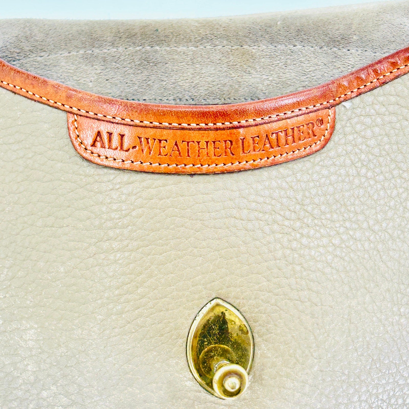 Vintage 90s Dooney & Bourke Bone Tan British All-Weather Leather Crossbody