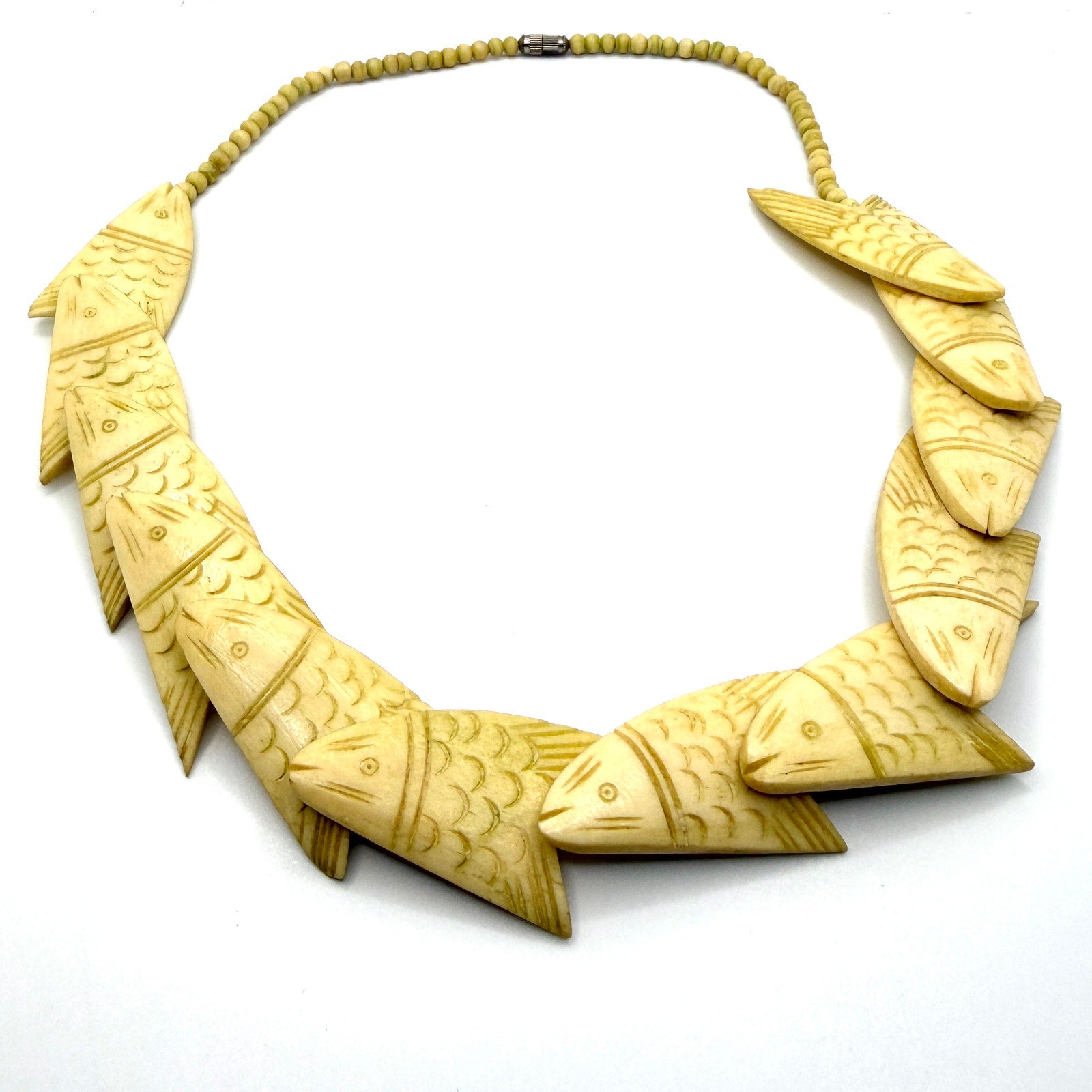 Vintage 70s Hand Carved Bovine Bone Fish Tropical Nautical Statement Necklace