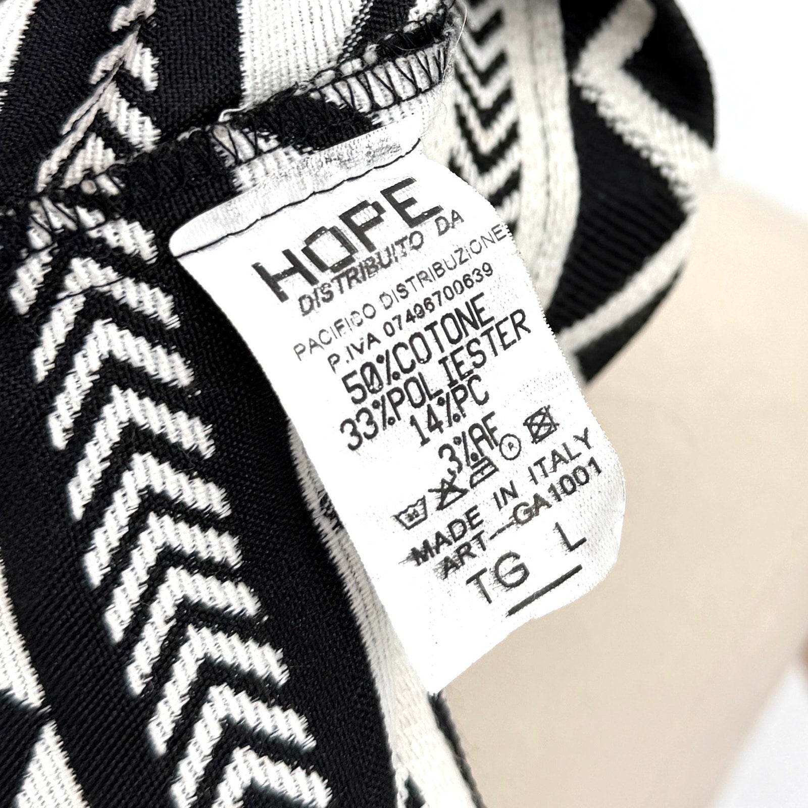 Hope Black White Aztec Tribal Geometric Snap Front Collarless Jacket