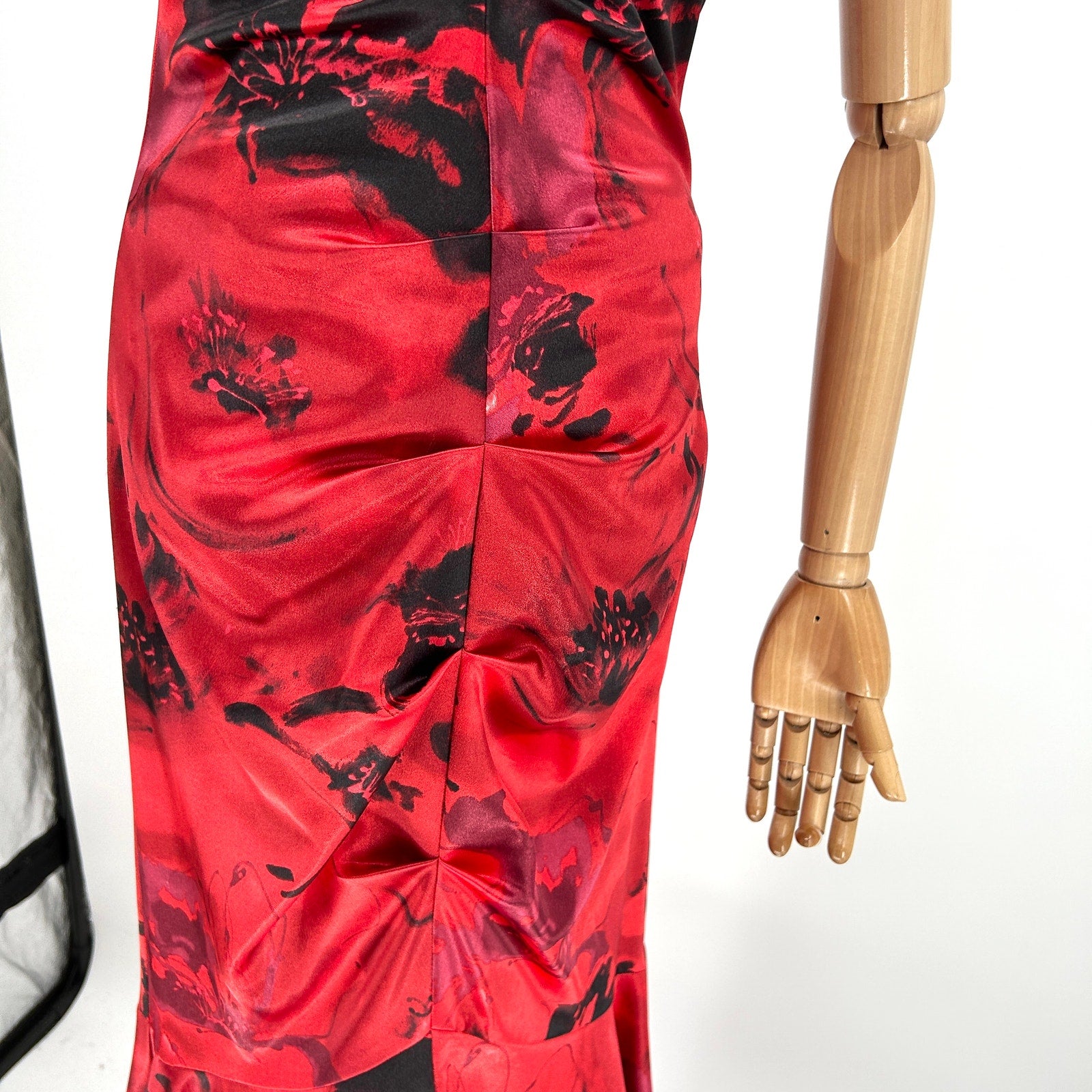 Vintage 90s Jump Apparel Red Satin Floral Evening Gown Dress