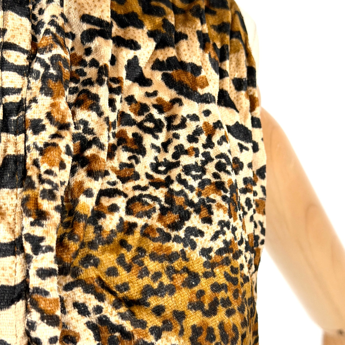 Vintage 90s Brown Tan Animal Leopard Print Crushed Velvet 2 Ply Long Scarf