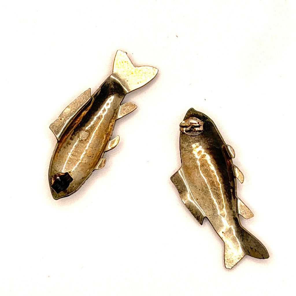 Vintage 90s Artisanal Mixed Metal Etched Koi Fish Global Boho Tribal Earrings