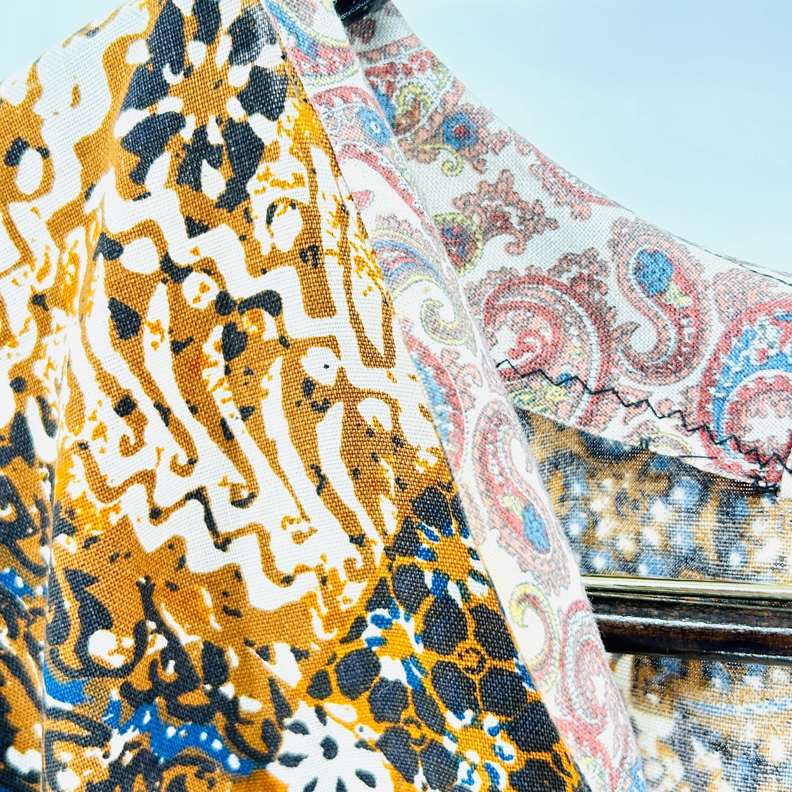 Vintage 70s Handmade Brown Patchwork Cotton Batik Short Sleeve Dashiki Shirt