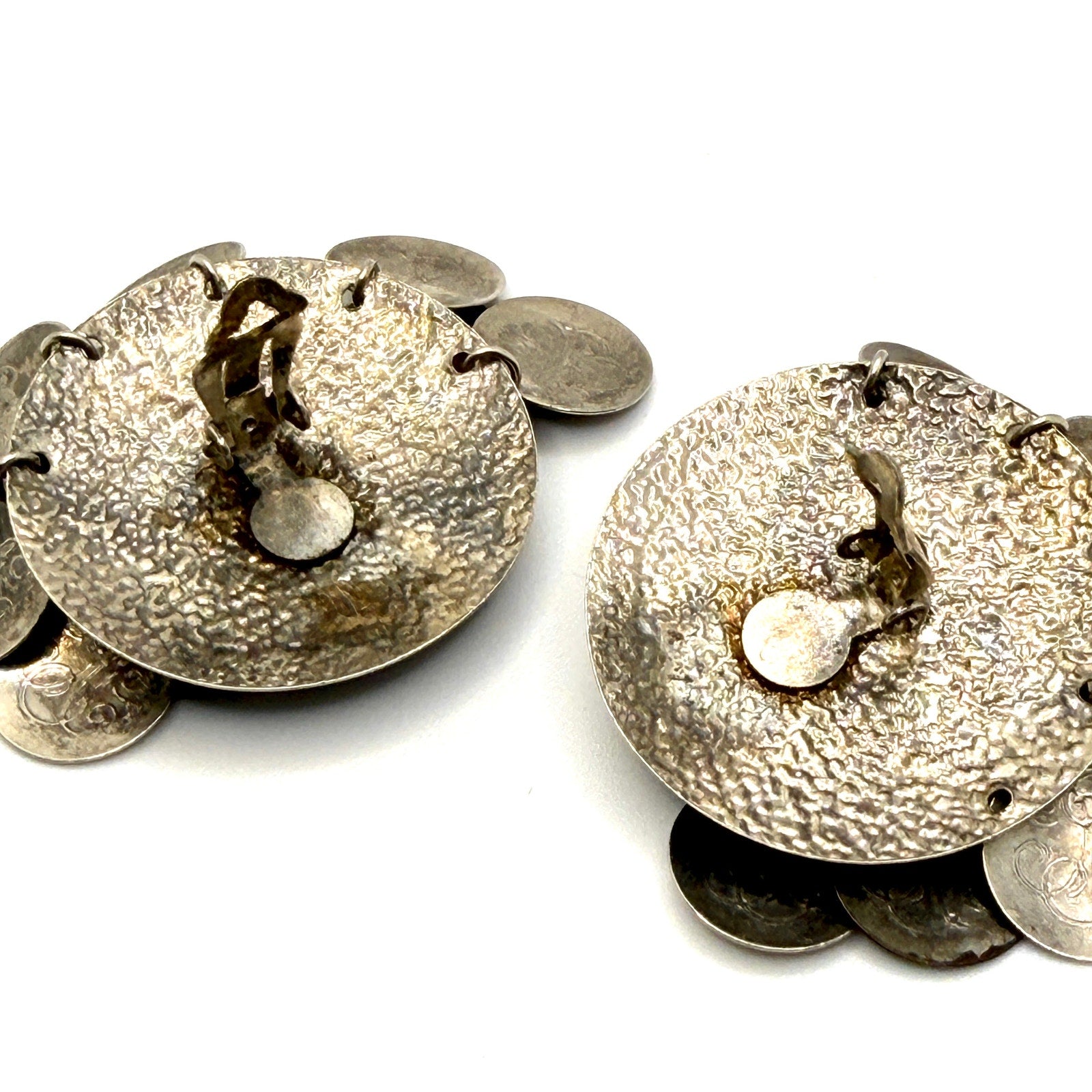 Vintage 90s Silver Tone Textured Multi Coin Dangle Cluster Clip On Earrings