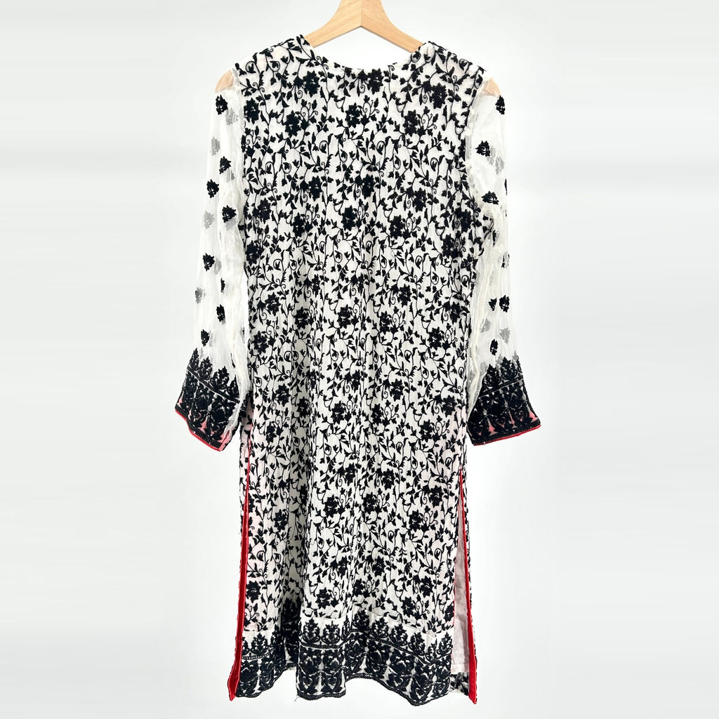 Vintage Y2K Chiffon Studio Black White Embroidered Silk Indian Kurta