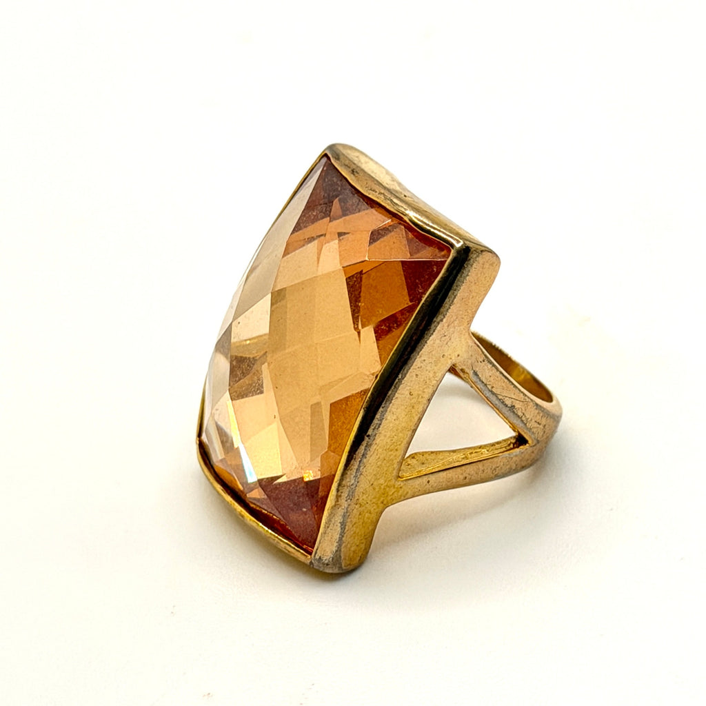 Vintage 1970s Honey Amber Faceted Crystal Architectural Cocktail Ring