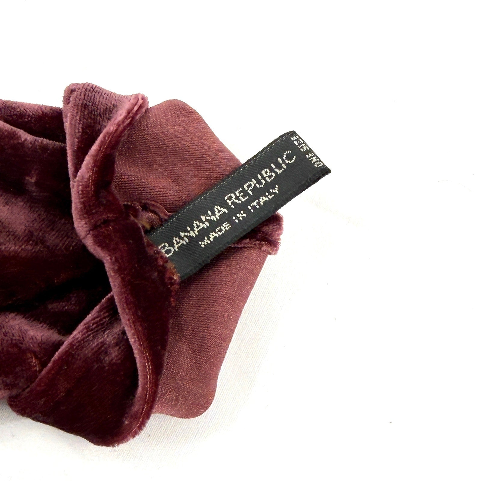 Vintage Y2K Banana Republic Maroon Velvet Goth Stretch Evening Gloves