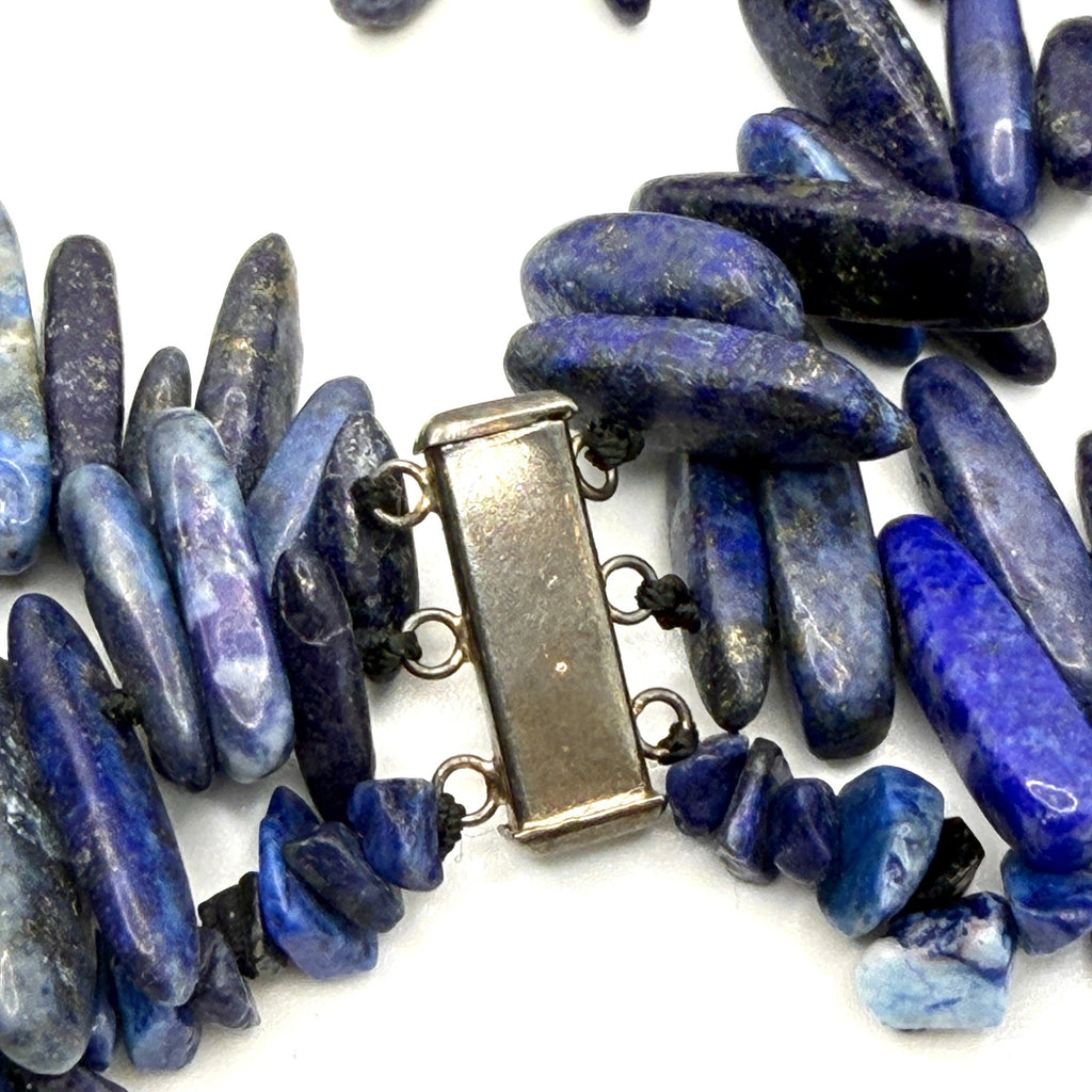Vintage 90s Blue Lapis Lazuli Western Triple Strand Tusk Necklace