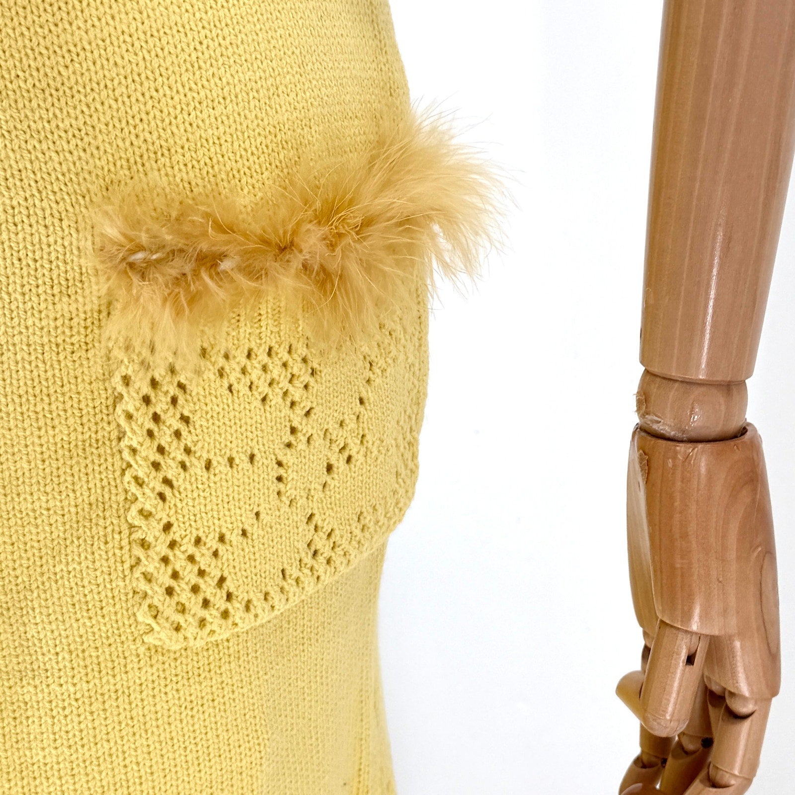 Anewsta Pastel Yellow Feather Trim Pocket Mermaid Knit Sleeveless Dress