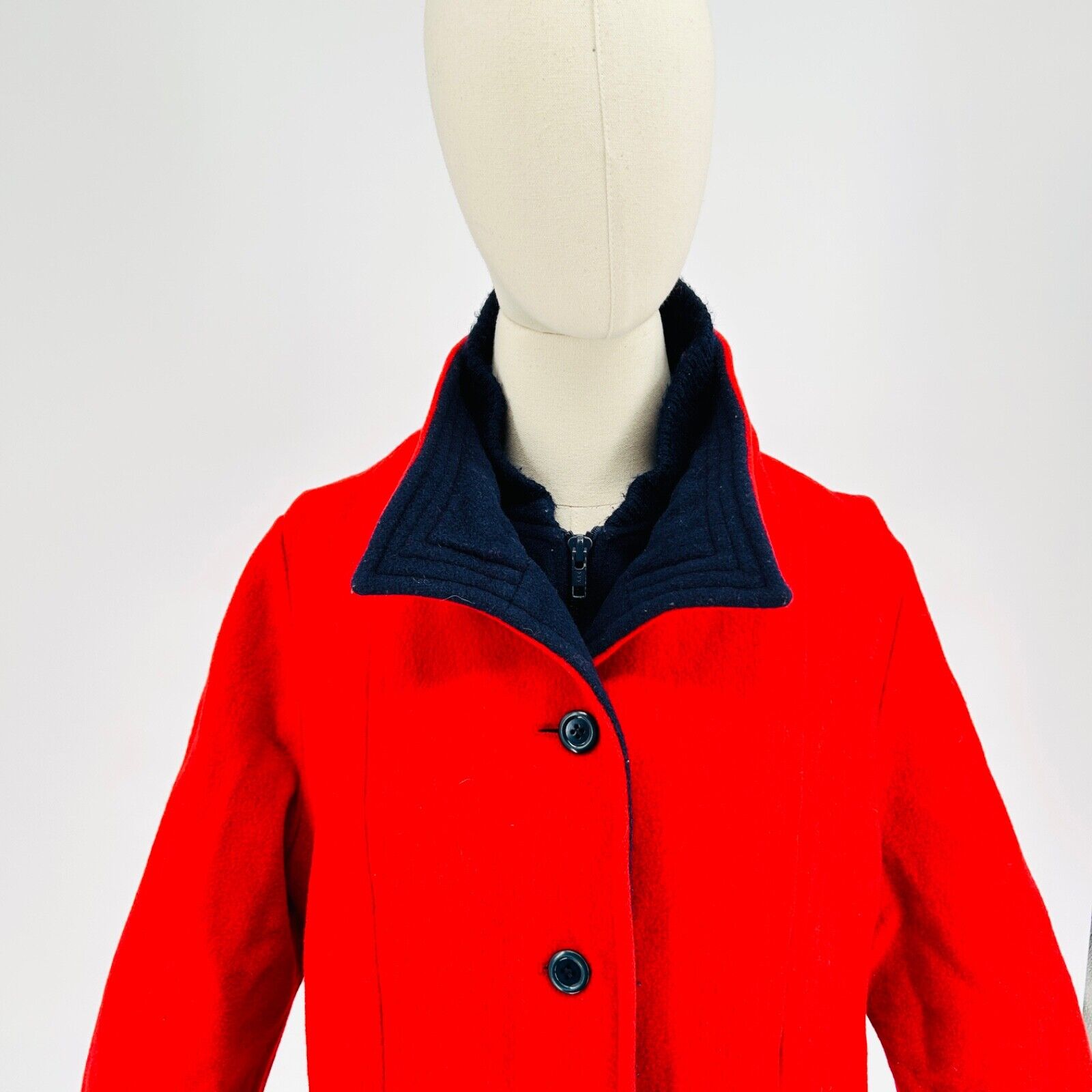 Vintage 70s Fashionbilt Red 100% Wool Sharp Tailoring Boxy Zip Insert Coat