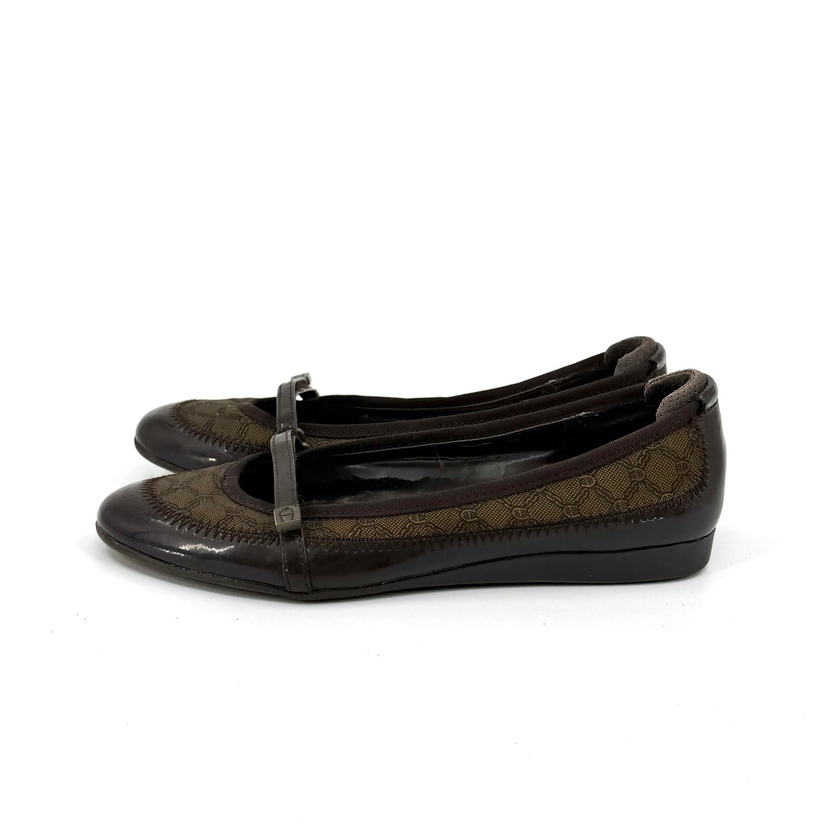 Vintage Y2K Etienne Aigner Brown Logo Pattern Patent Accent Mary Jane Flats