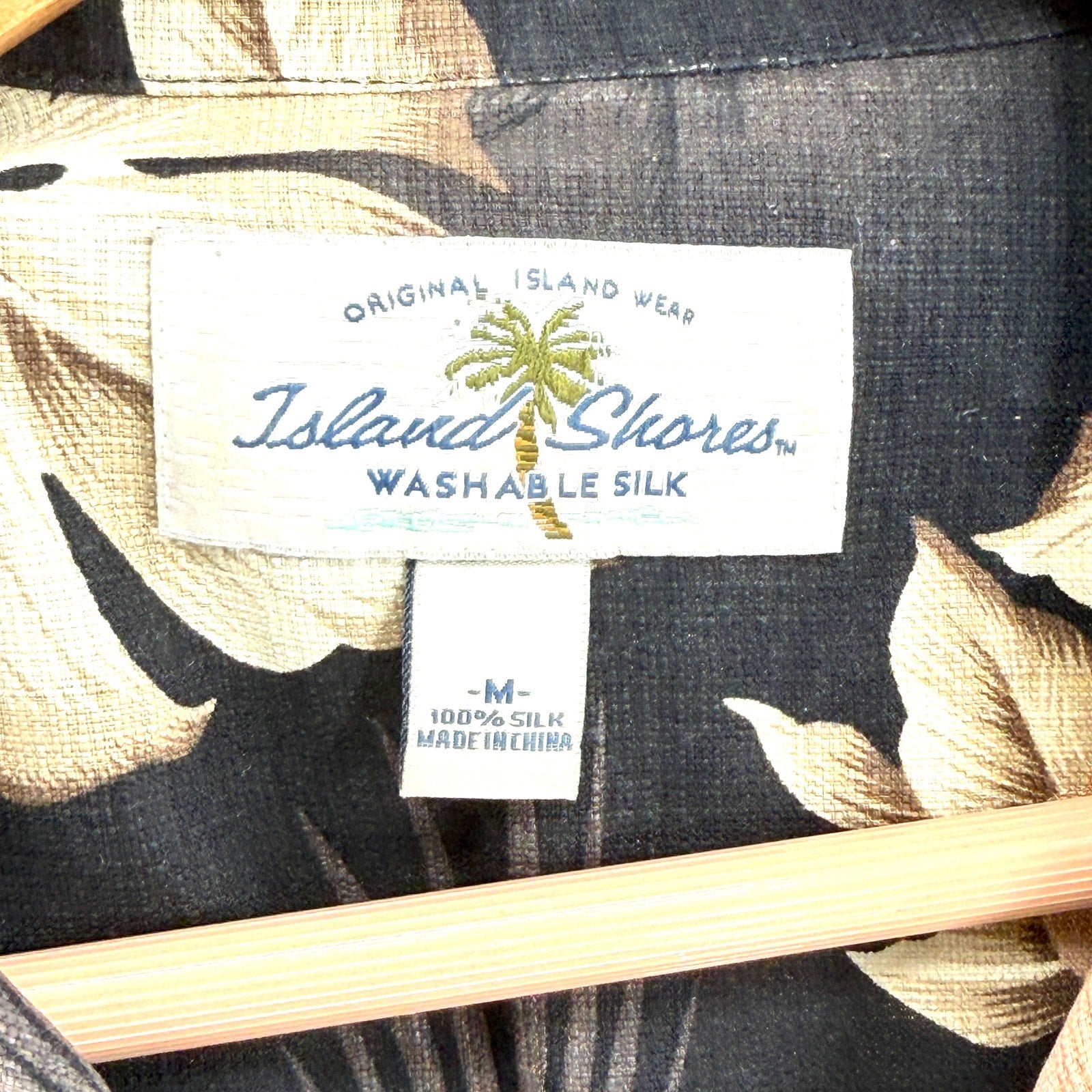Vintage Y2K Island Shores Black Tan 100% Silk Tropical Hibiscus Button Up