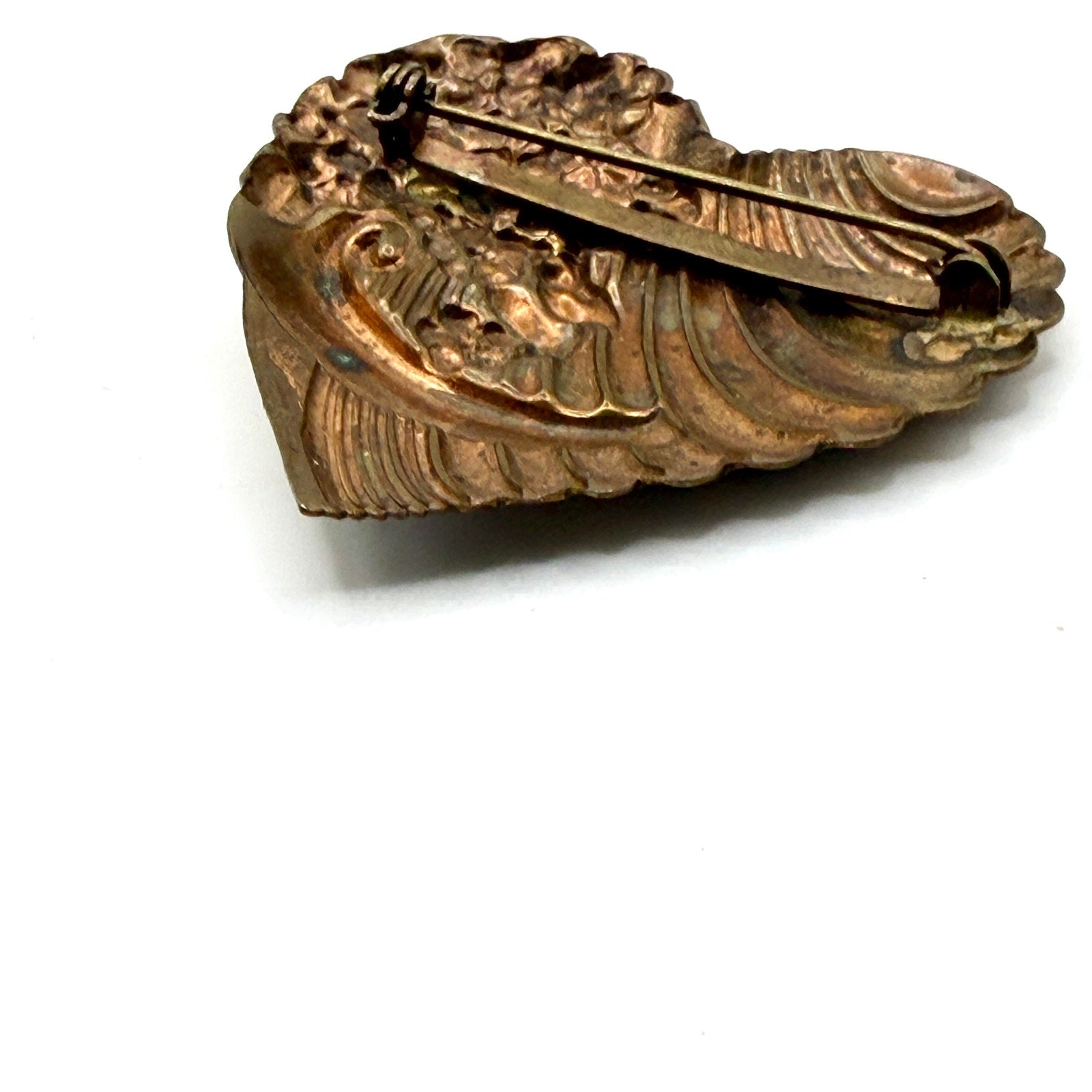 Vintage 80s Bronze Tone Fluted Heart Floral Swirl Brooch Pin