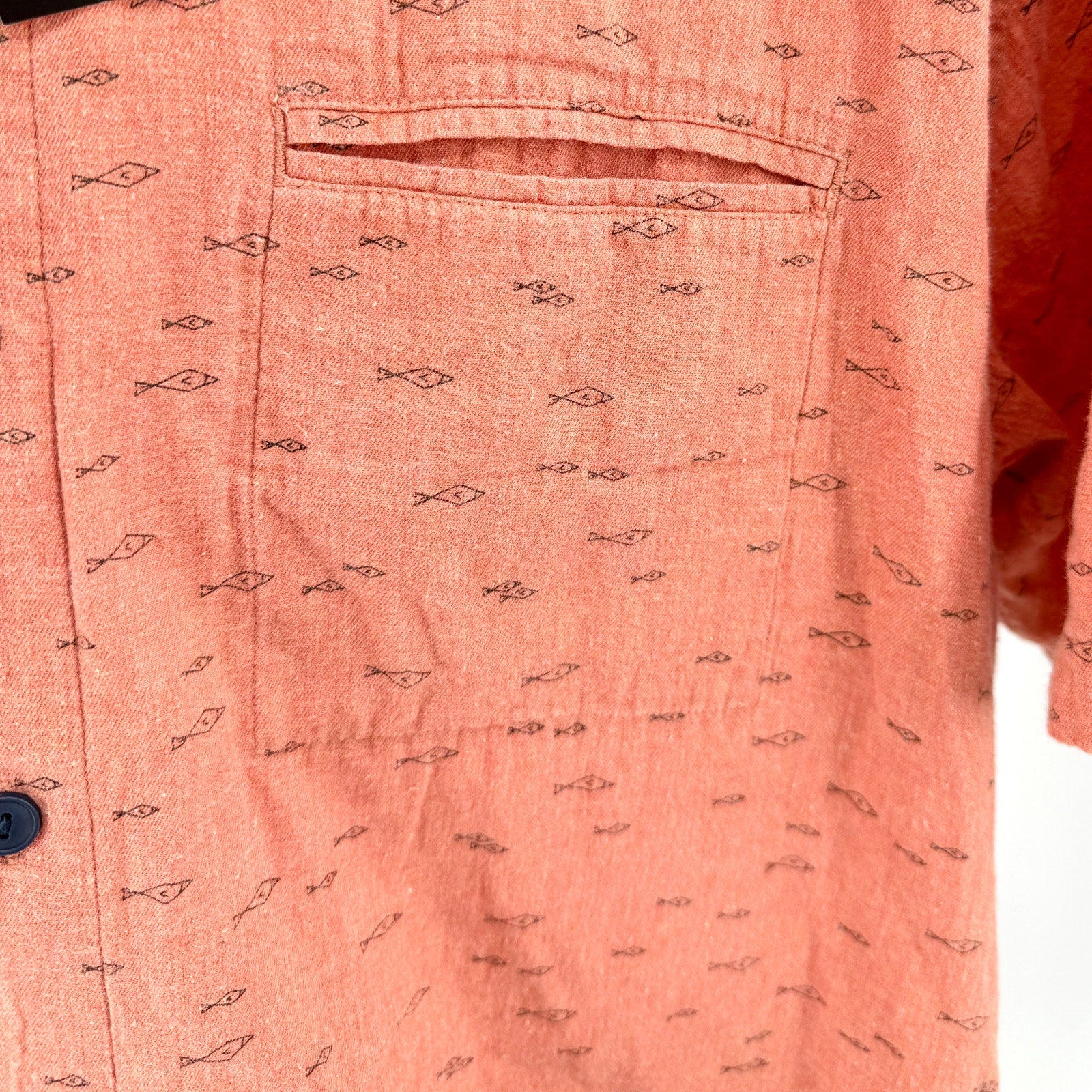 Orvis Orange Coral 100% Cotton Fish Print Short Sleeve Shirt