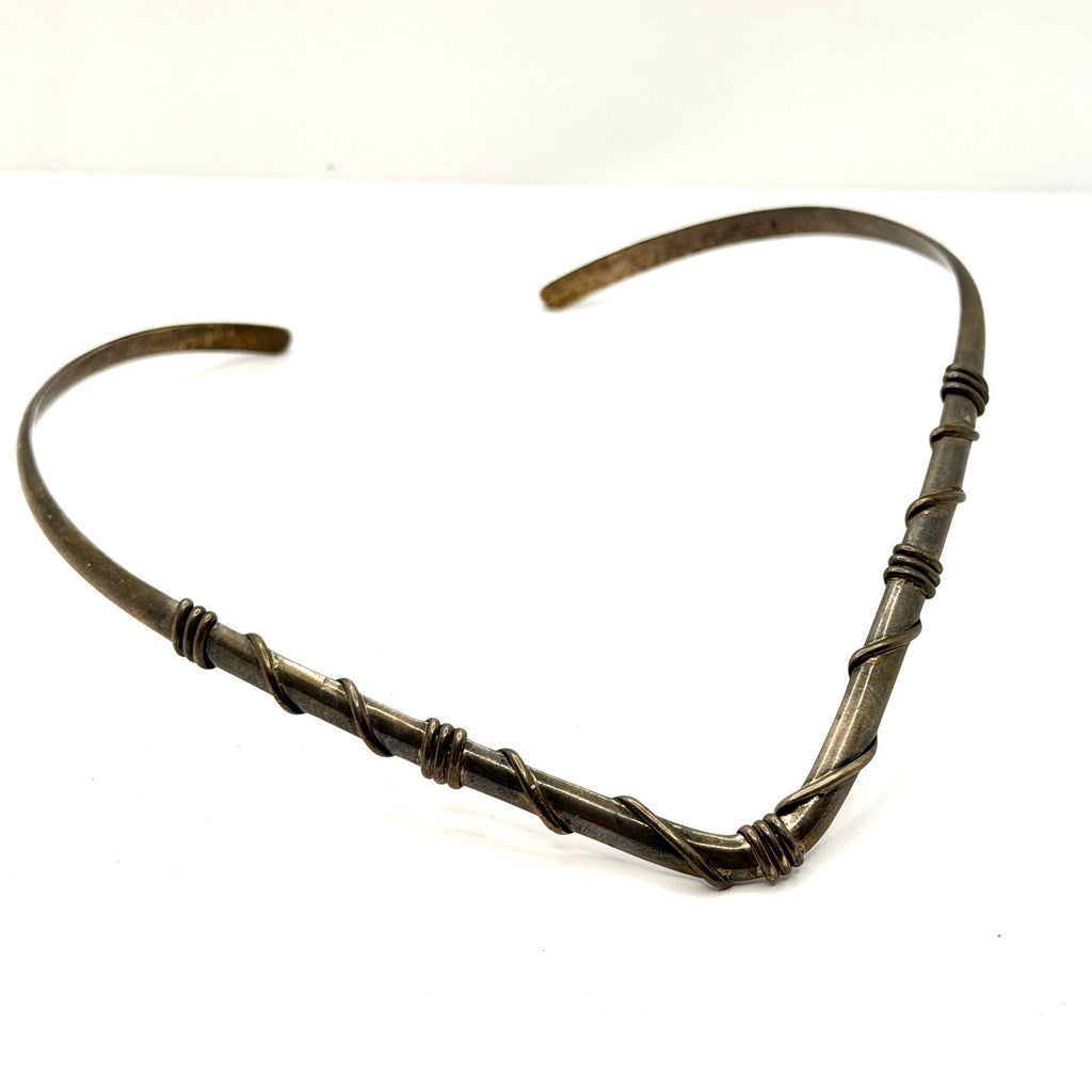 Vintage 90s Sterling Silver Wire Wrapped V Neck Collar Choker Necklace