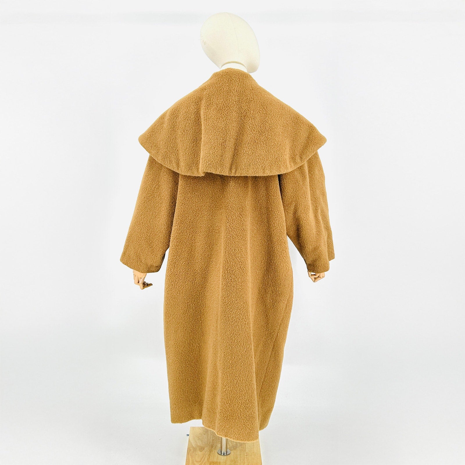 Vintage 1950s Royal Alpaca Camel Oversized Shawl Collar Coat