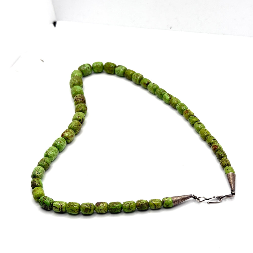 Vintage 90s Signed SE Sterling Silver Apple Green Gaspeite Barrel Necklace