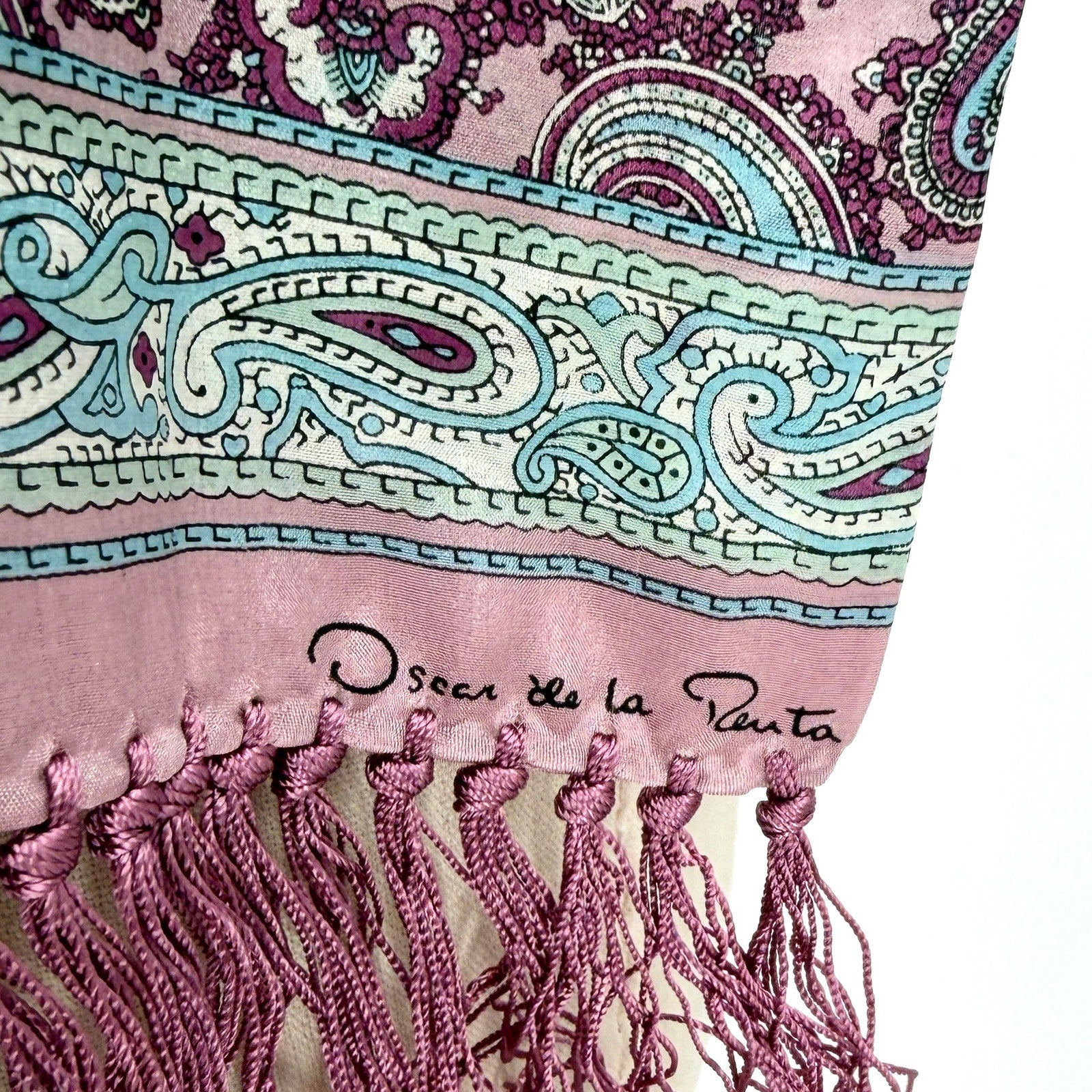 Vintage 80s Oscar de la Renta Purple 100% Silk Paisley Fringe Scarf