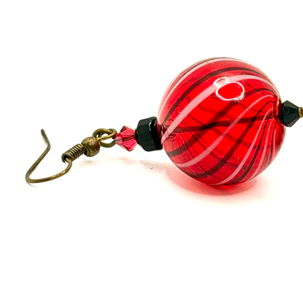 Vintage 90s Red Glass Swirl Bead Drop Earrings