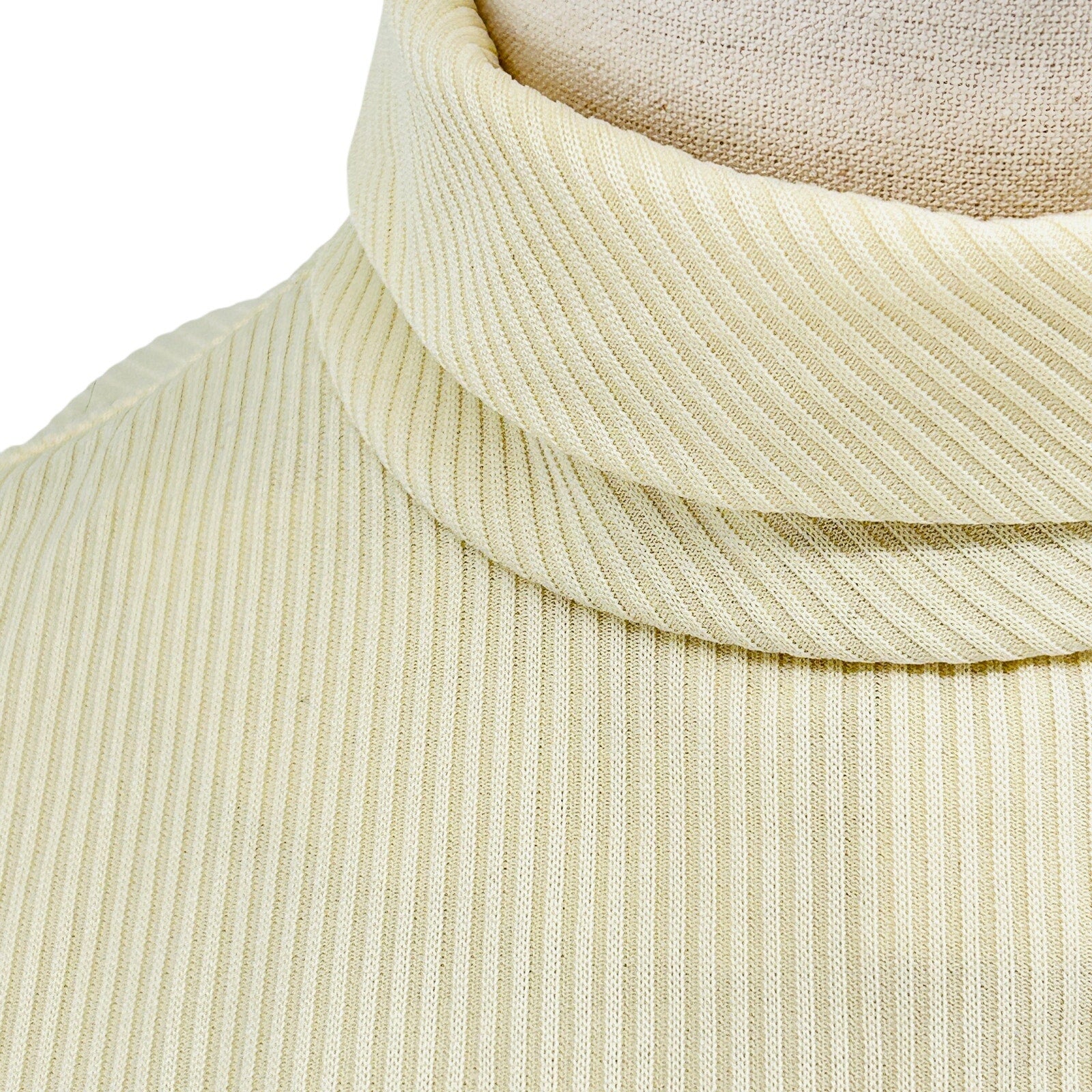 Vintage 70s Cream Blue Houndstooth Mod A-Line Mini Dress