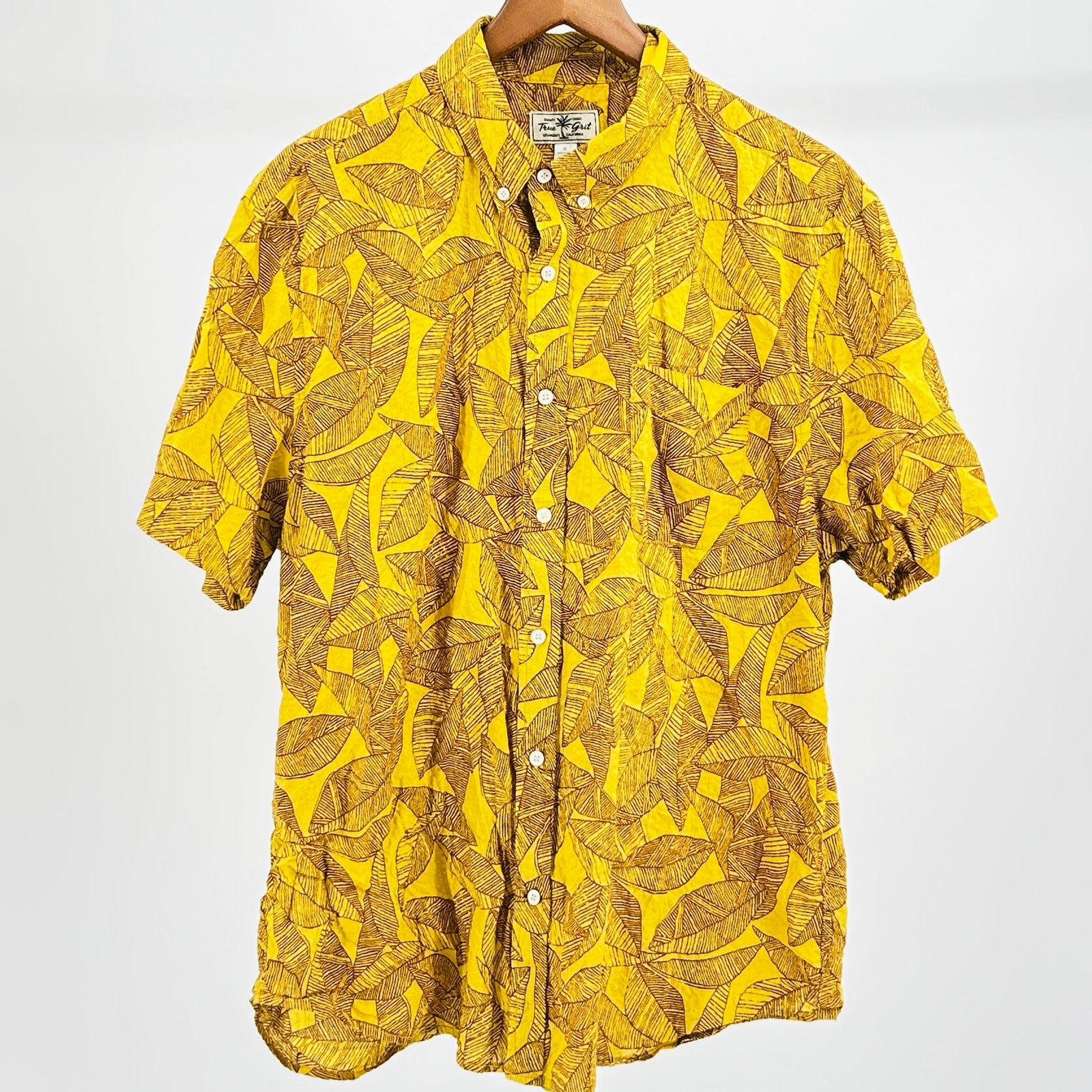 NWOT True Grit Men’s Mustard Yellow Tropical Hawaiian Short Sleeve Shirt